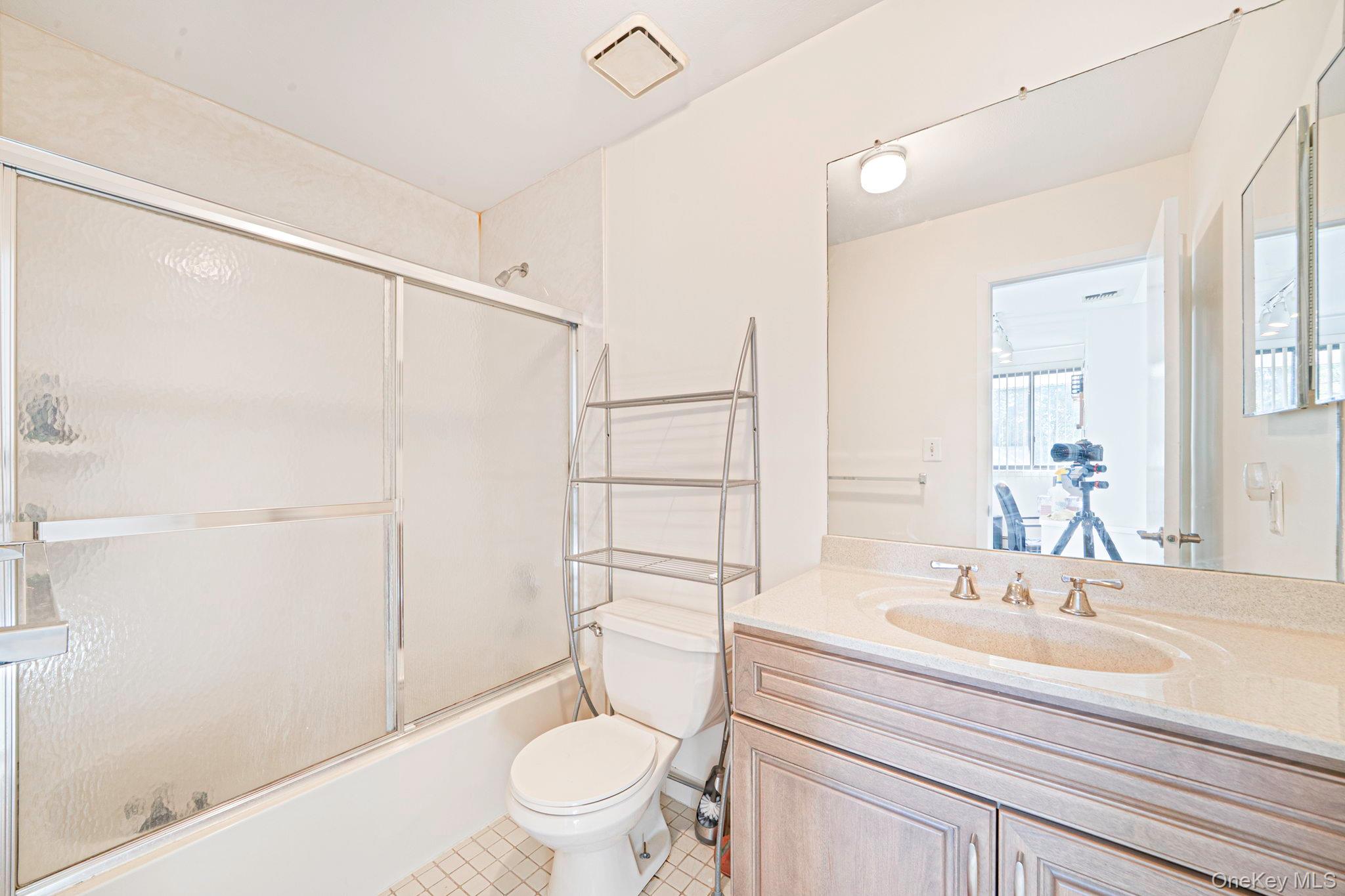 8 Hyanis Court – For Sale photo 30