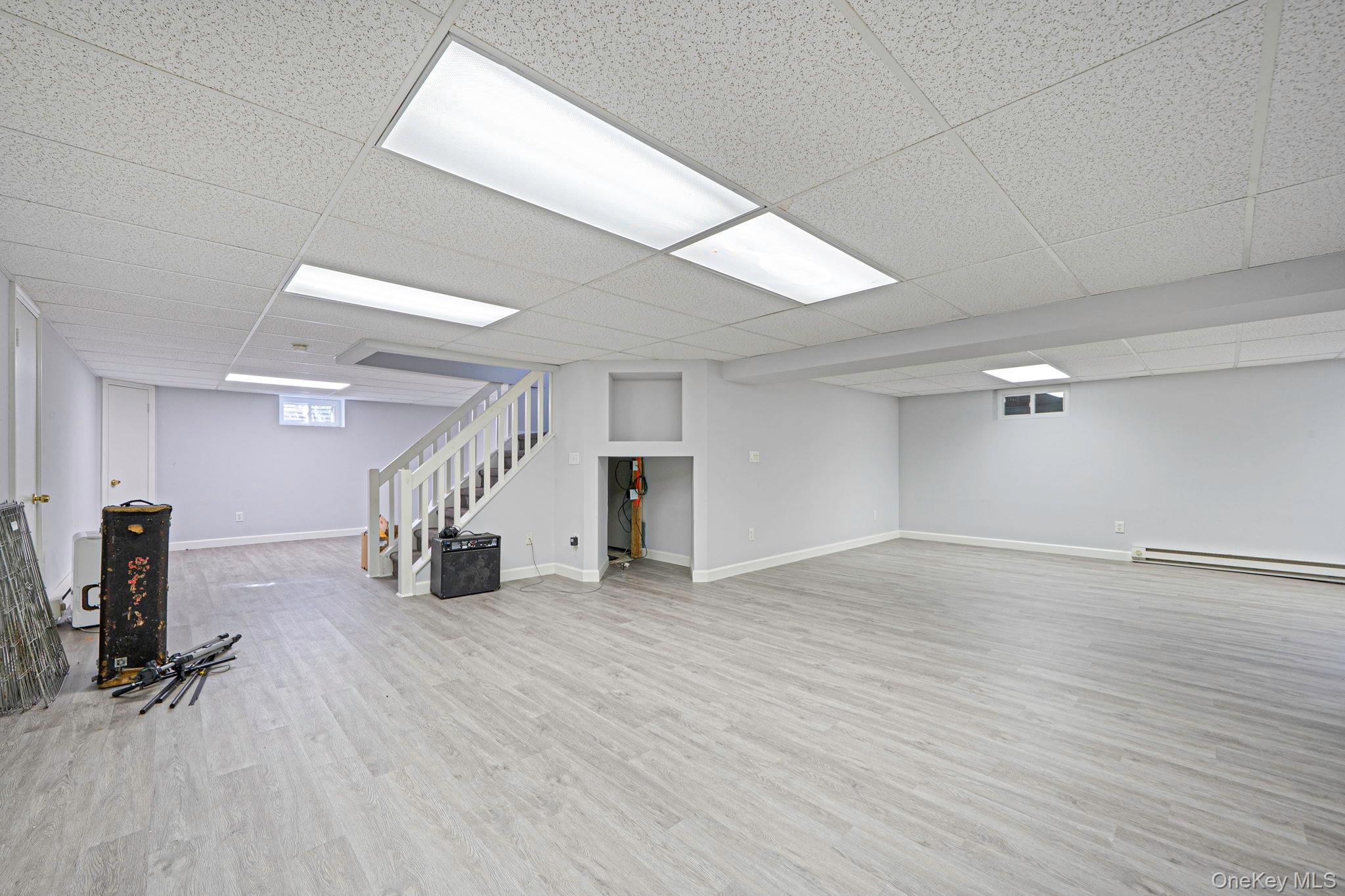 8 Hyanis Court – For Sale photo 34