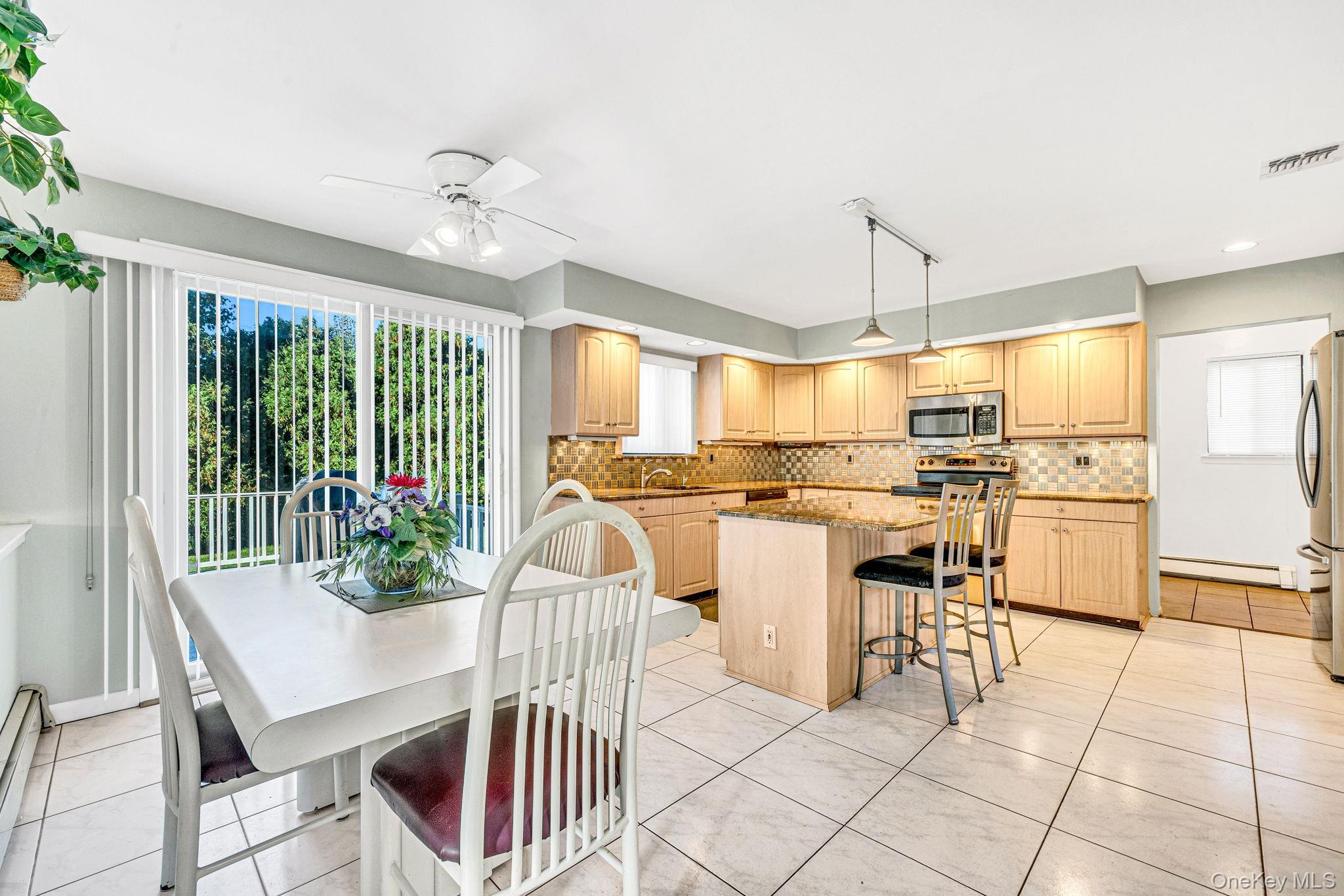8 Hyanis Court – For Sale photo 14