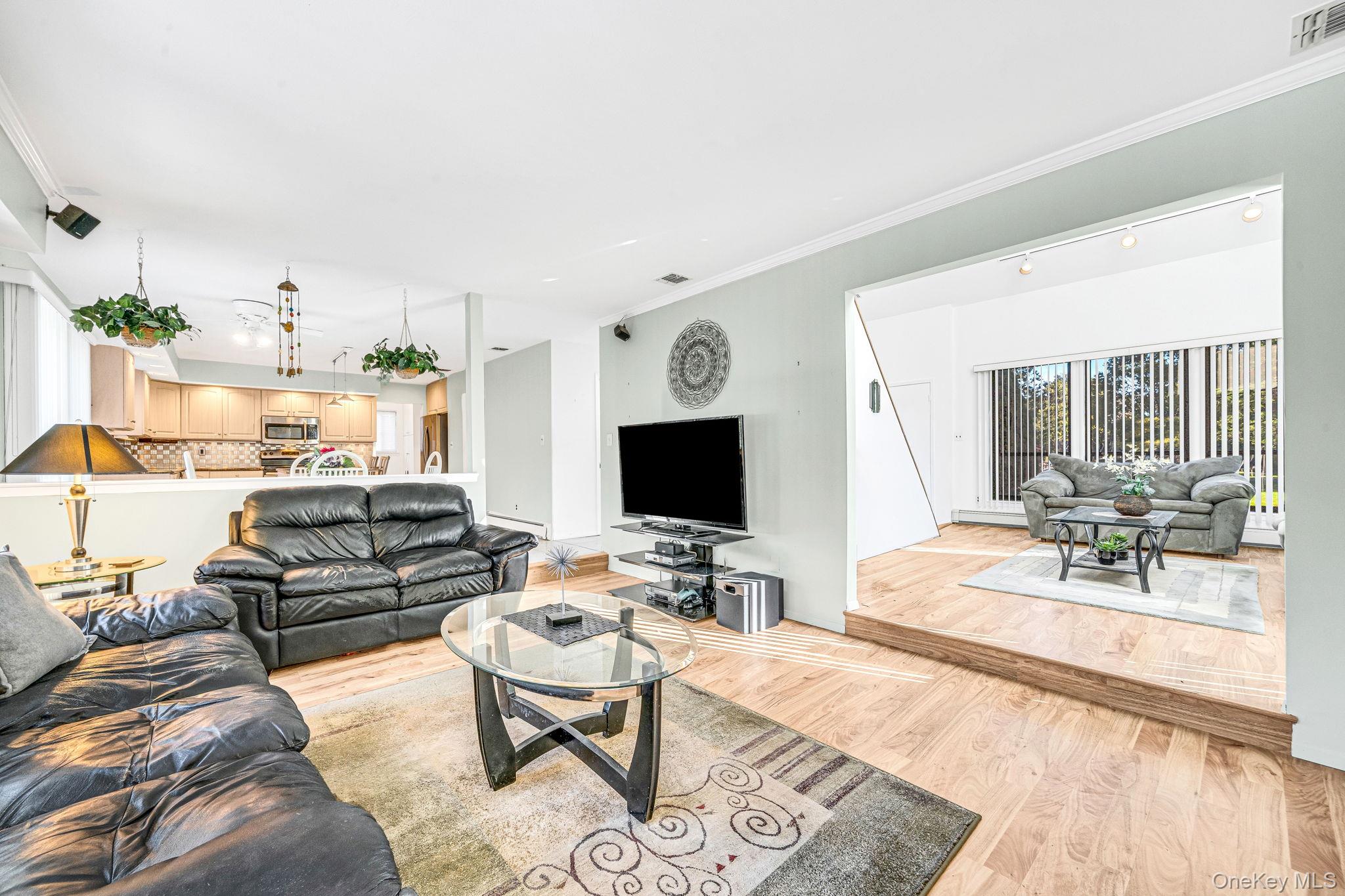 8 Hyanis Court – For Sale photo 18