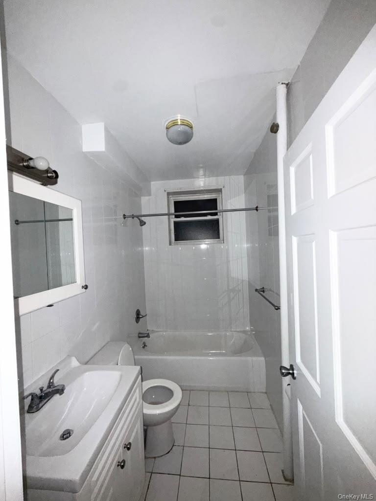 248 E 92nd Street – For Rent photo 2