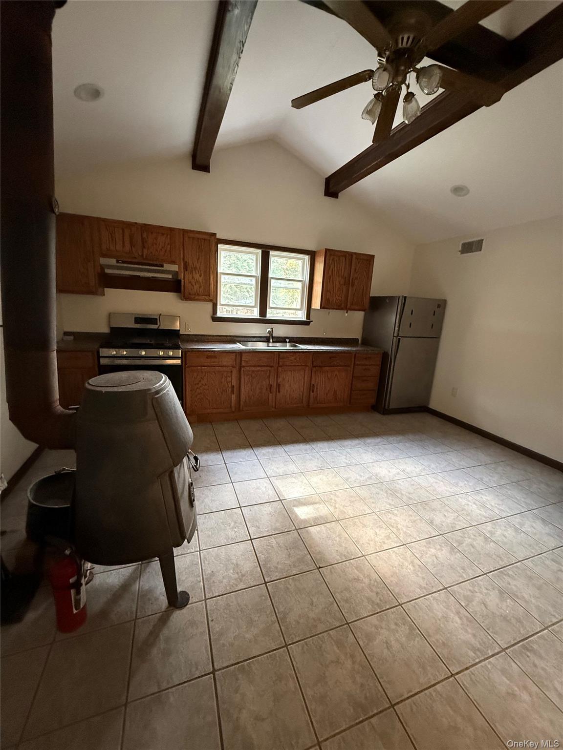 157 White Bridge Road – For Rent photo 9