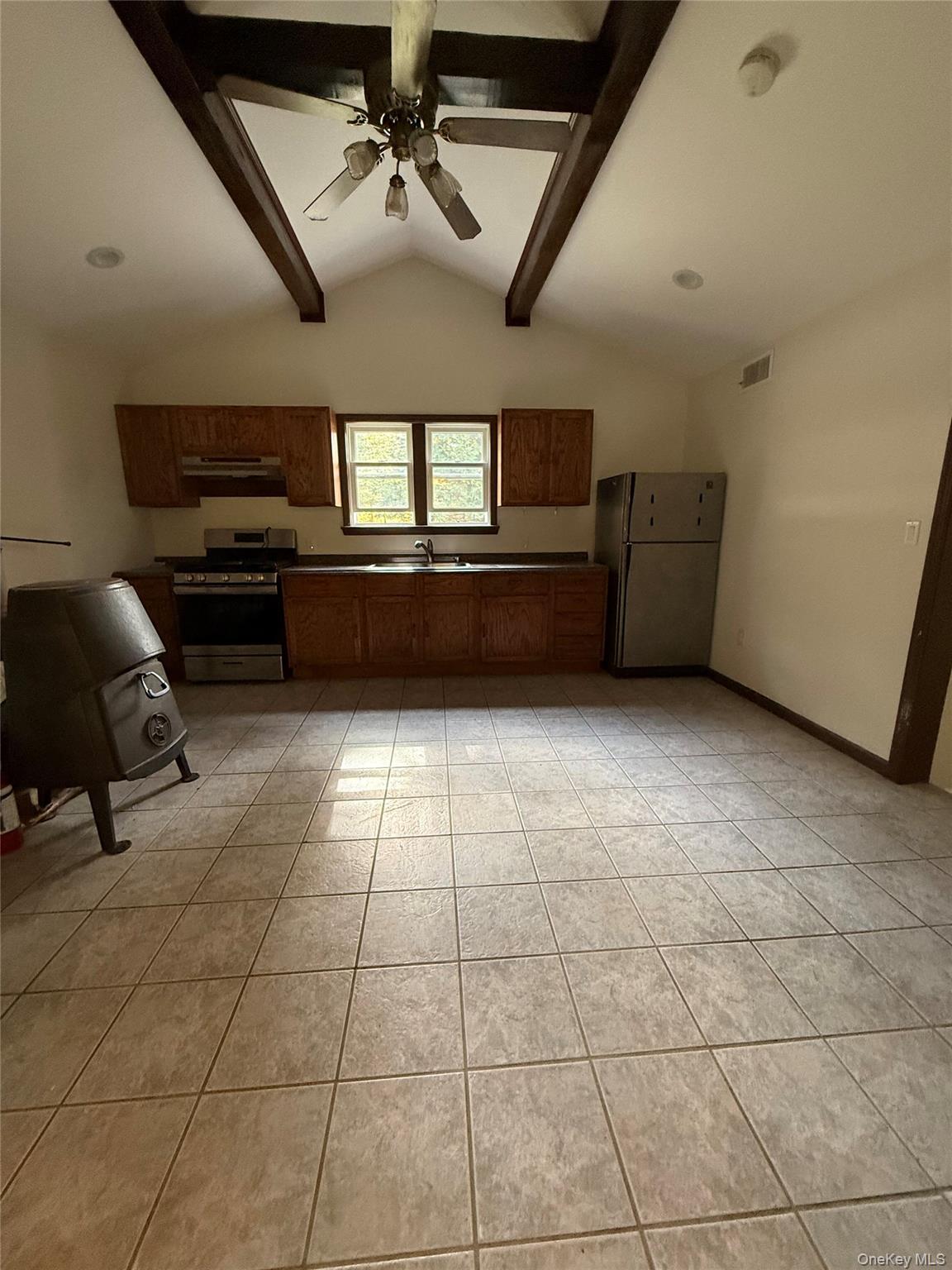 157 White Bridge Road – For Rent photo 8