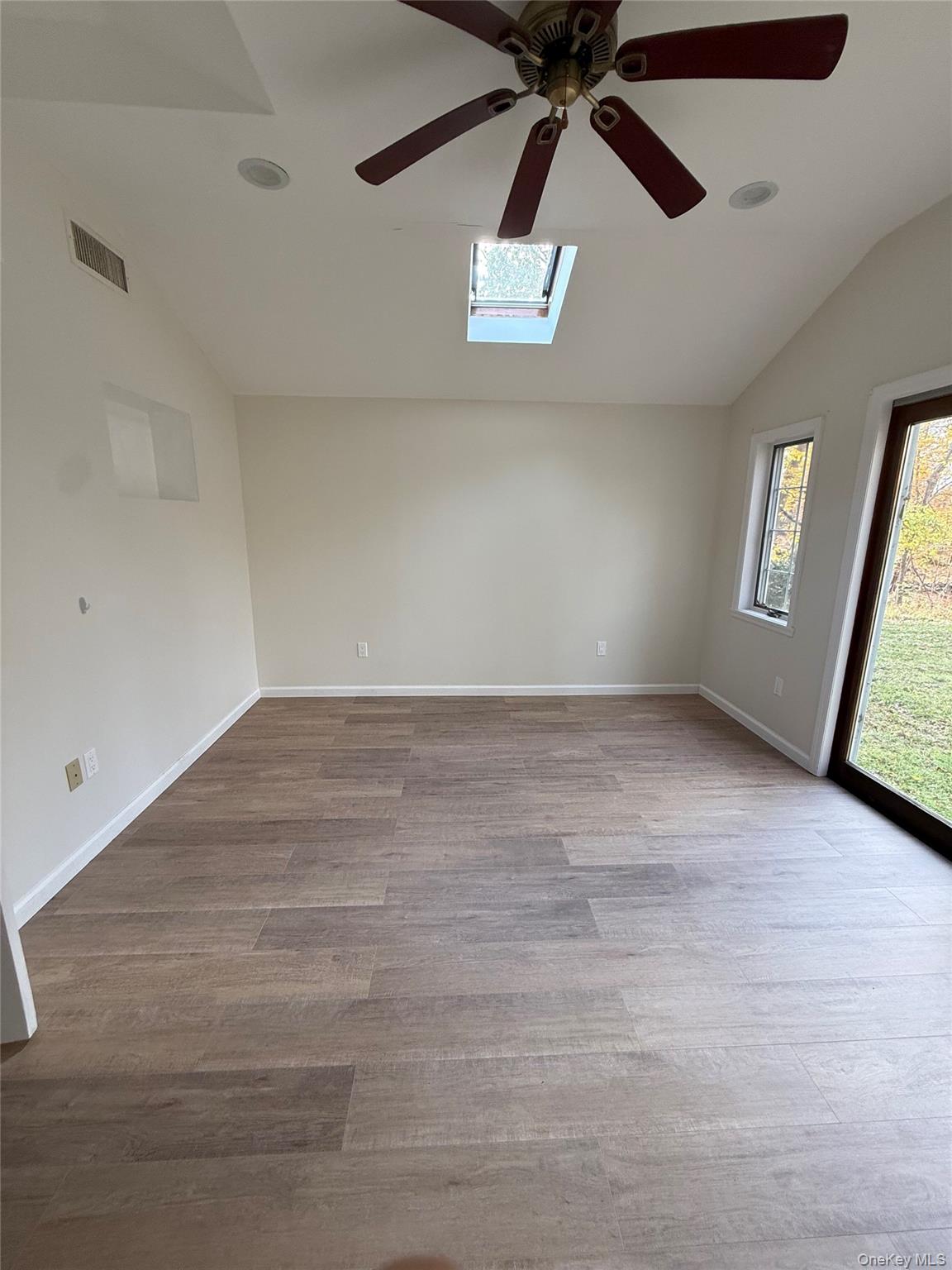 157 White Bridge Road – For Rent photo 19