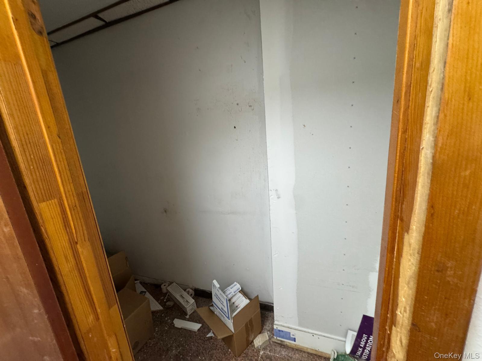 10311 Northern Boulevard – For Rent photo 3
