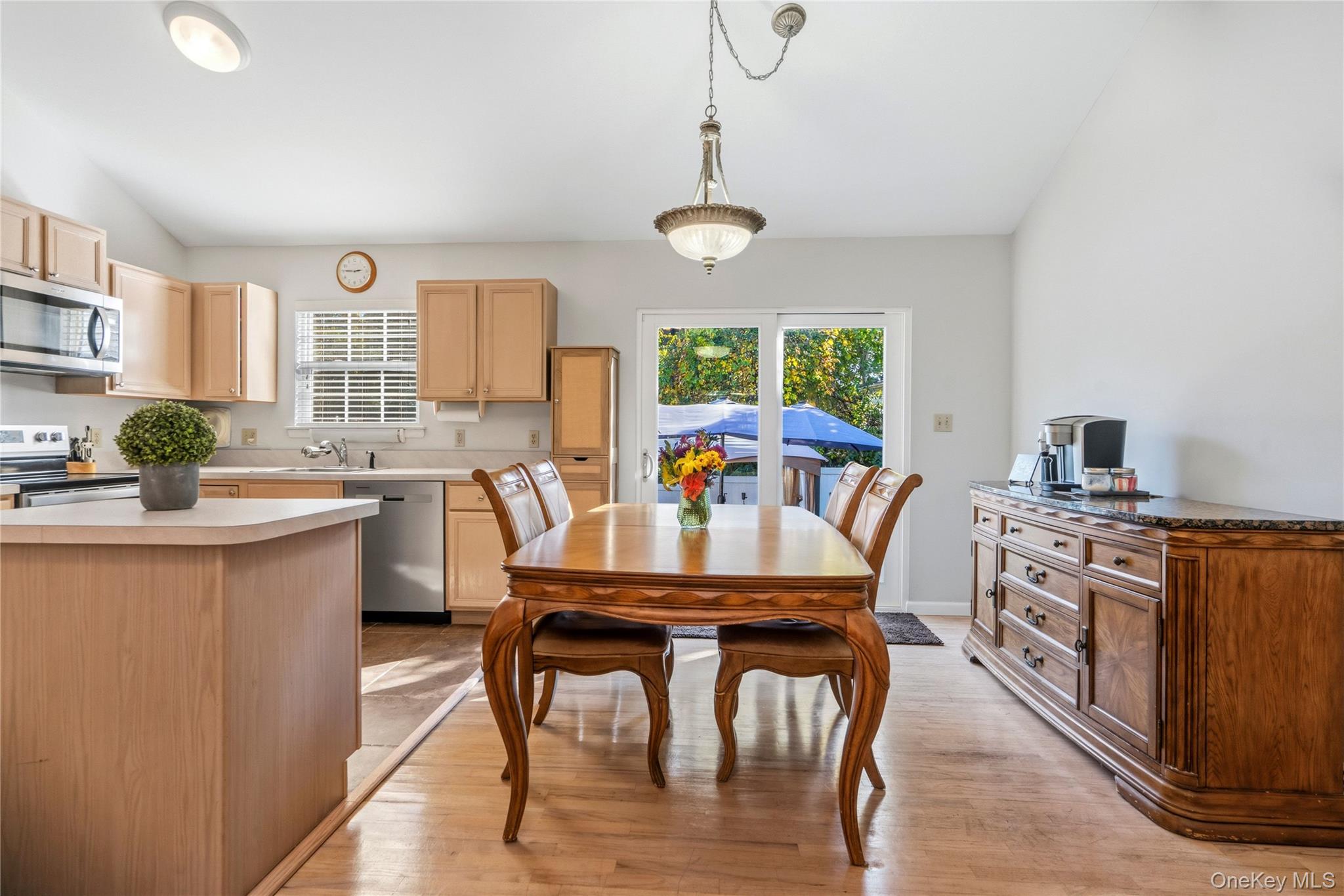 302 Locust Drive – For Sale photo 11