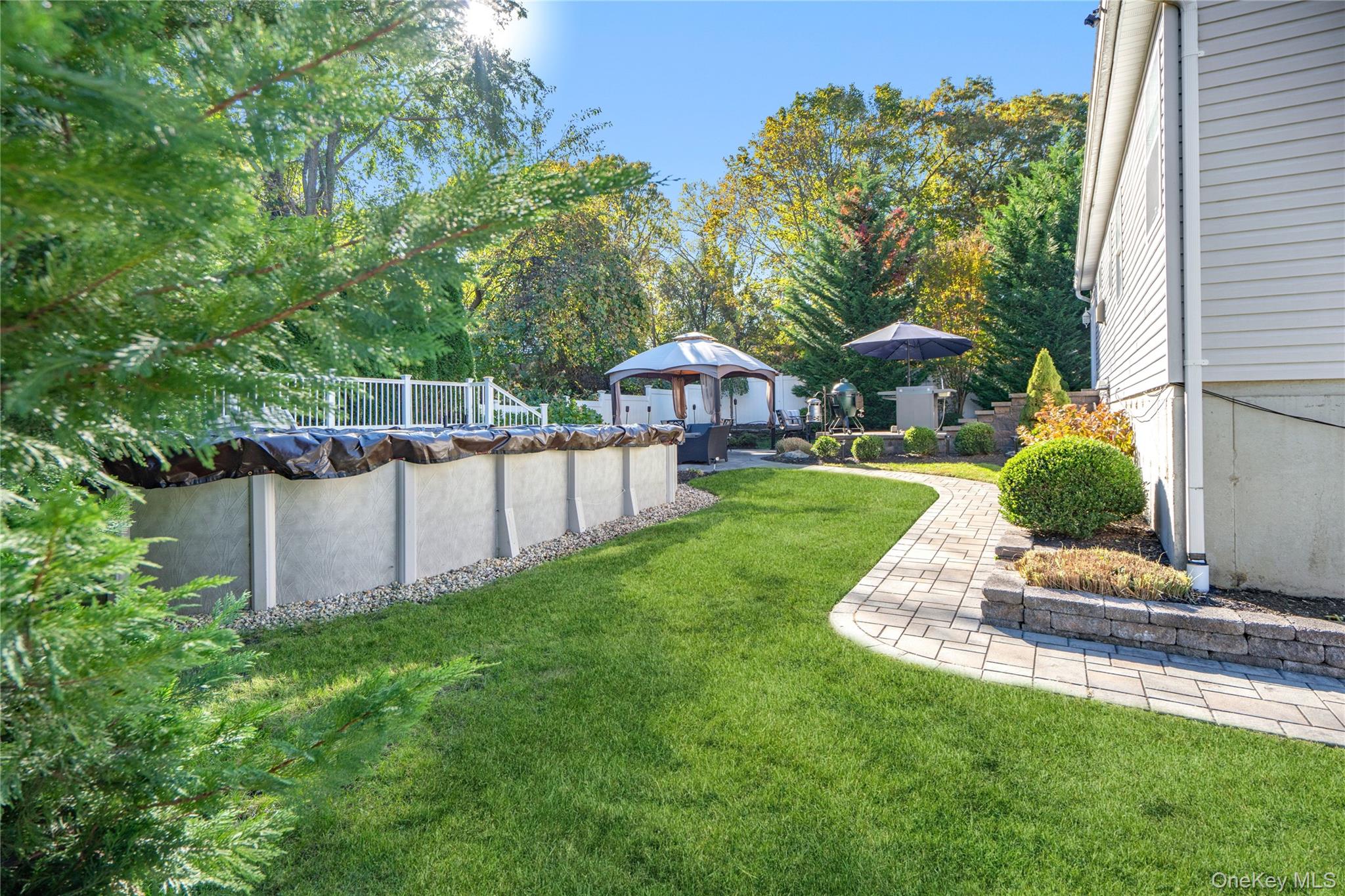 302 Locust Drive – For Sale photo 33