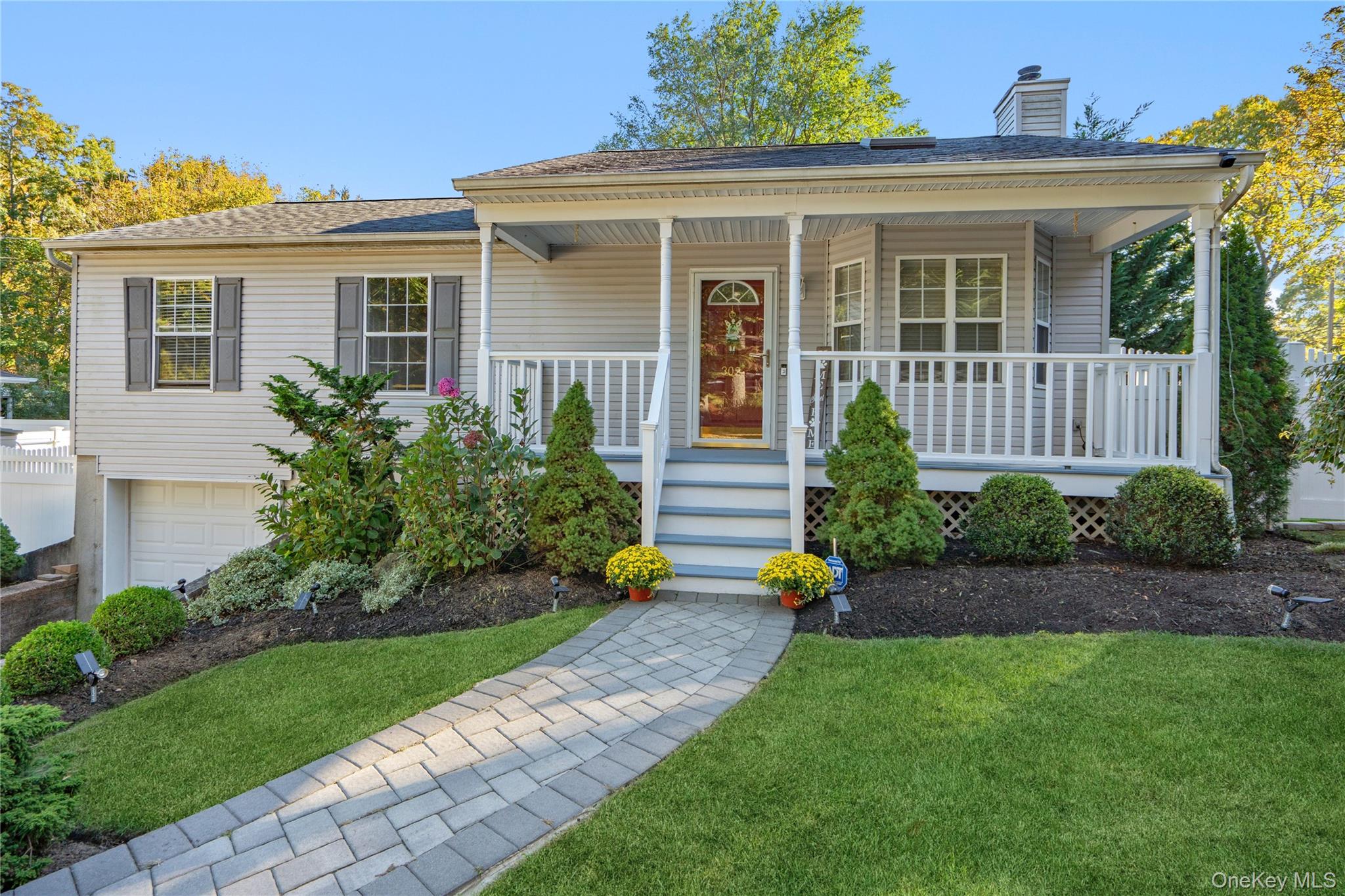 302 Locust Drive – For Sale photo 2
