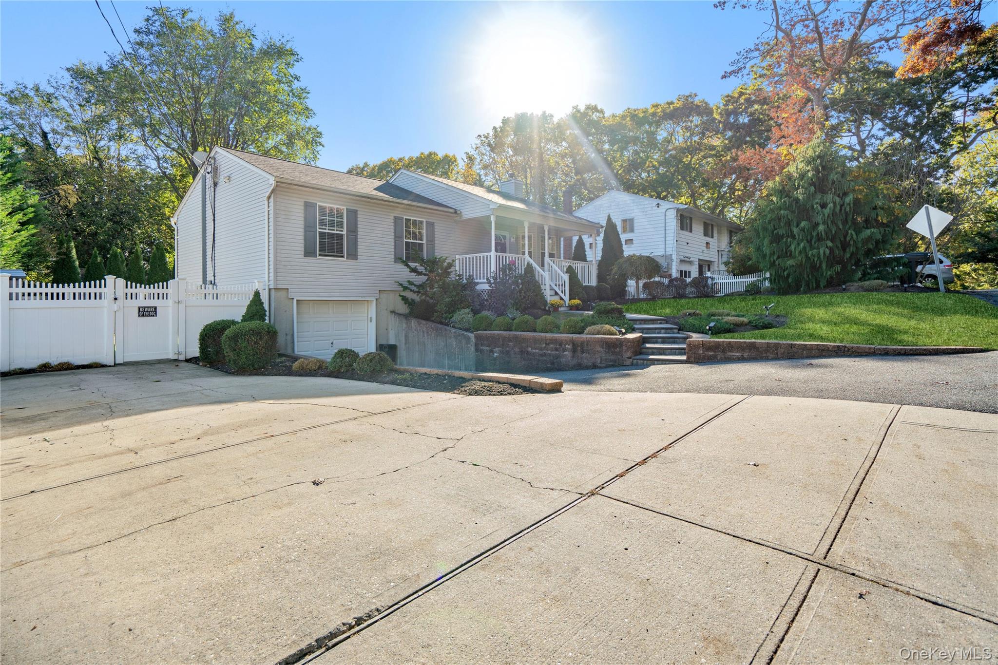 302 Locust Drive – For Sale photo 4