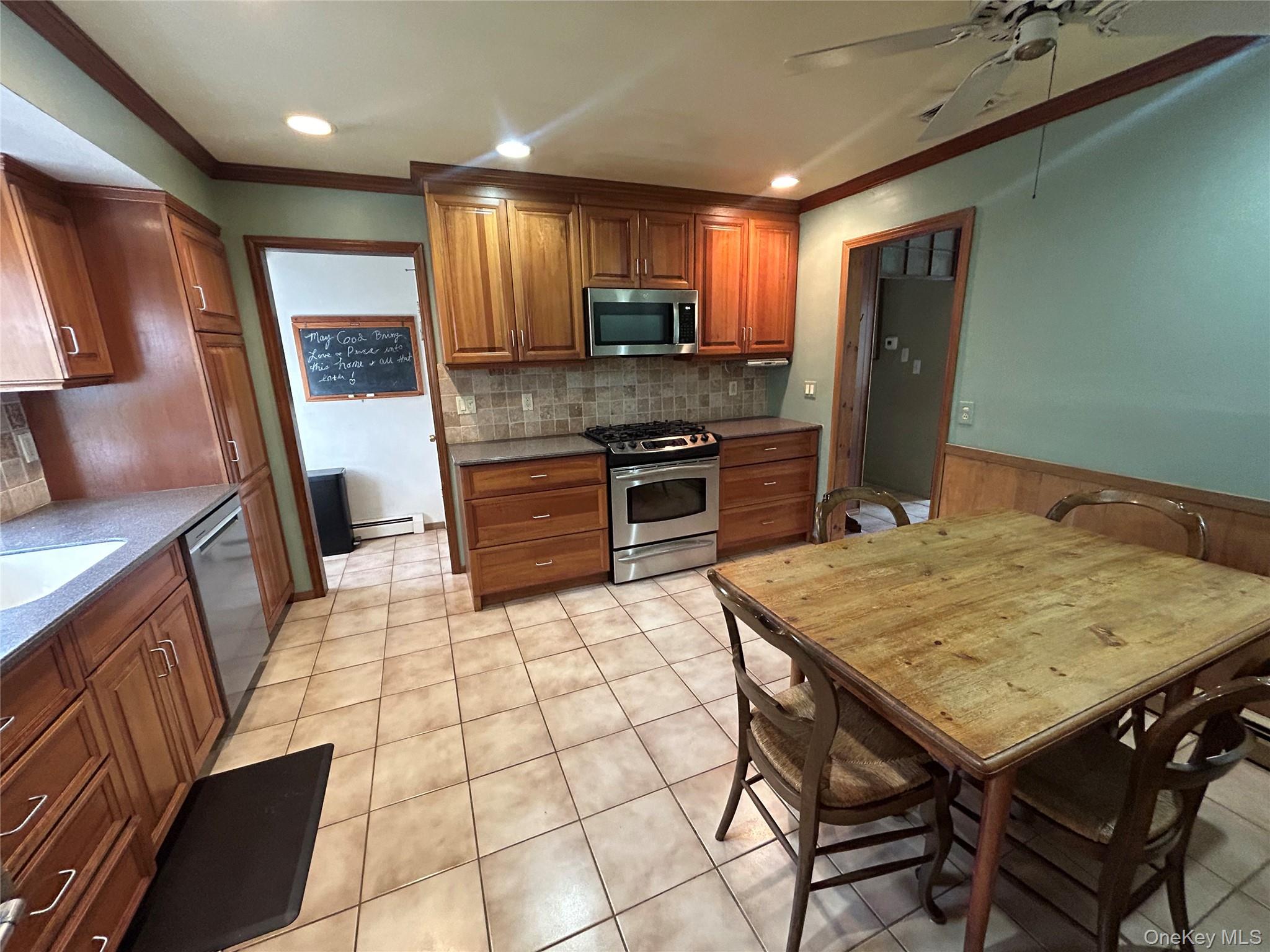 19 New York Avenue – For Sale photo 9