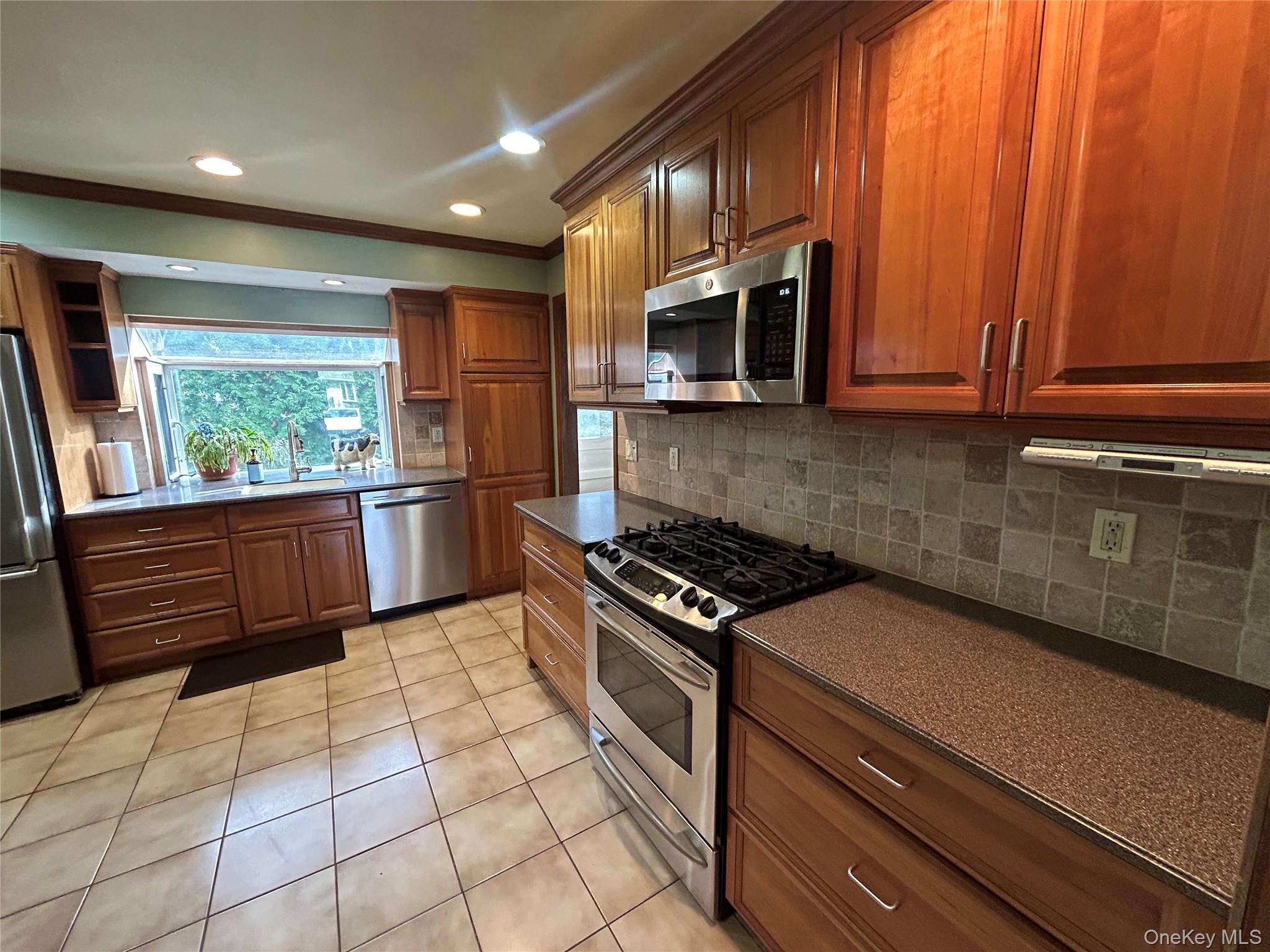19 New York Avenue – For Sale photo 8