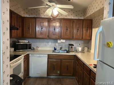 14 Cambridge Drive W – For Sale photo 5