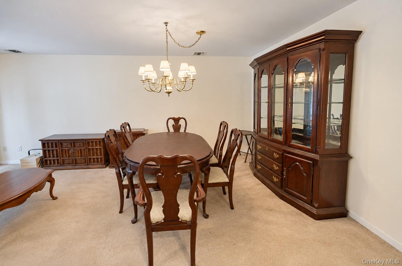 1149 Savoy Drive – For Sale photo 5