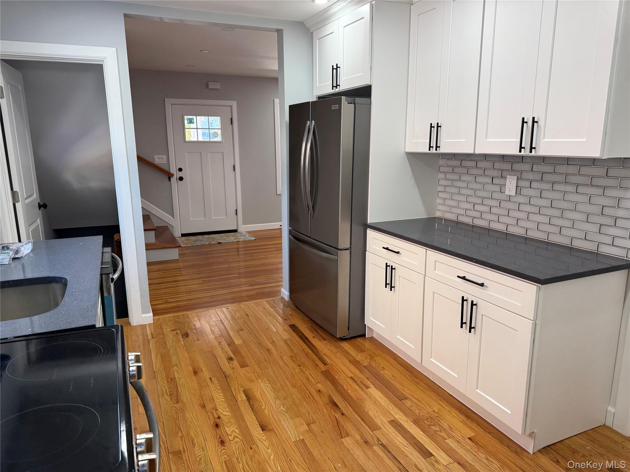 107 E Saint Marks Place – For Rent photo 6