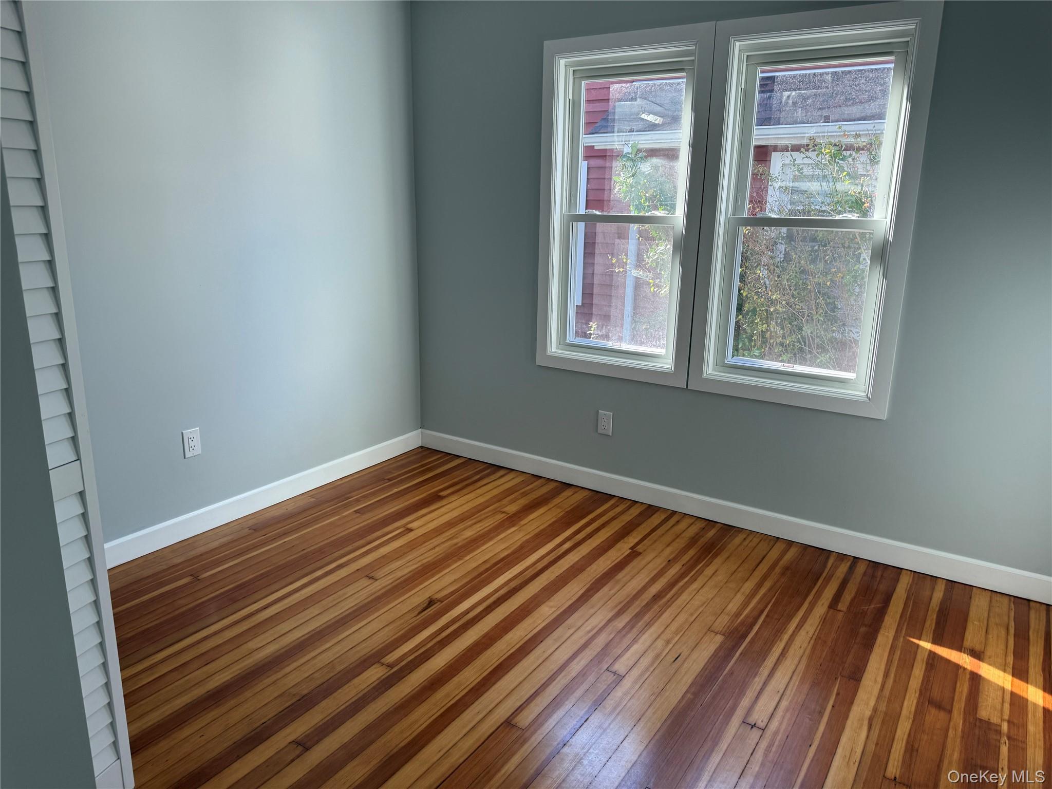 107 E Saint Marks Place – For Rent photo 11