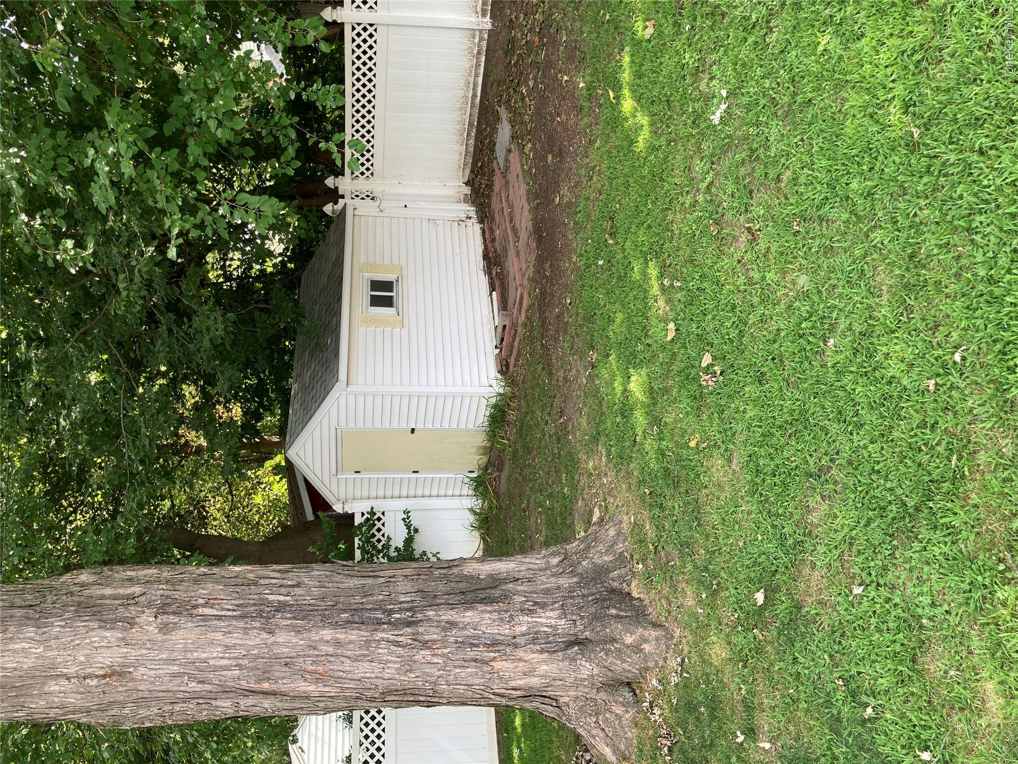 29 Jermain – For Sale photo 6