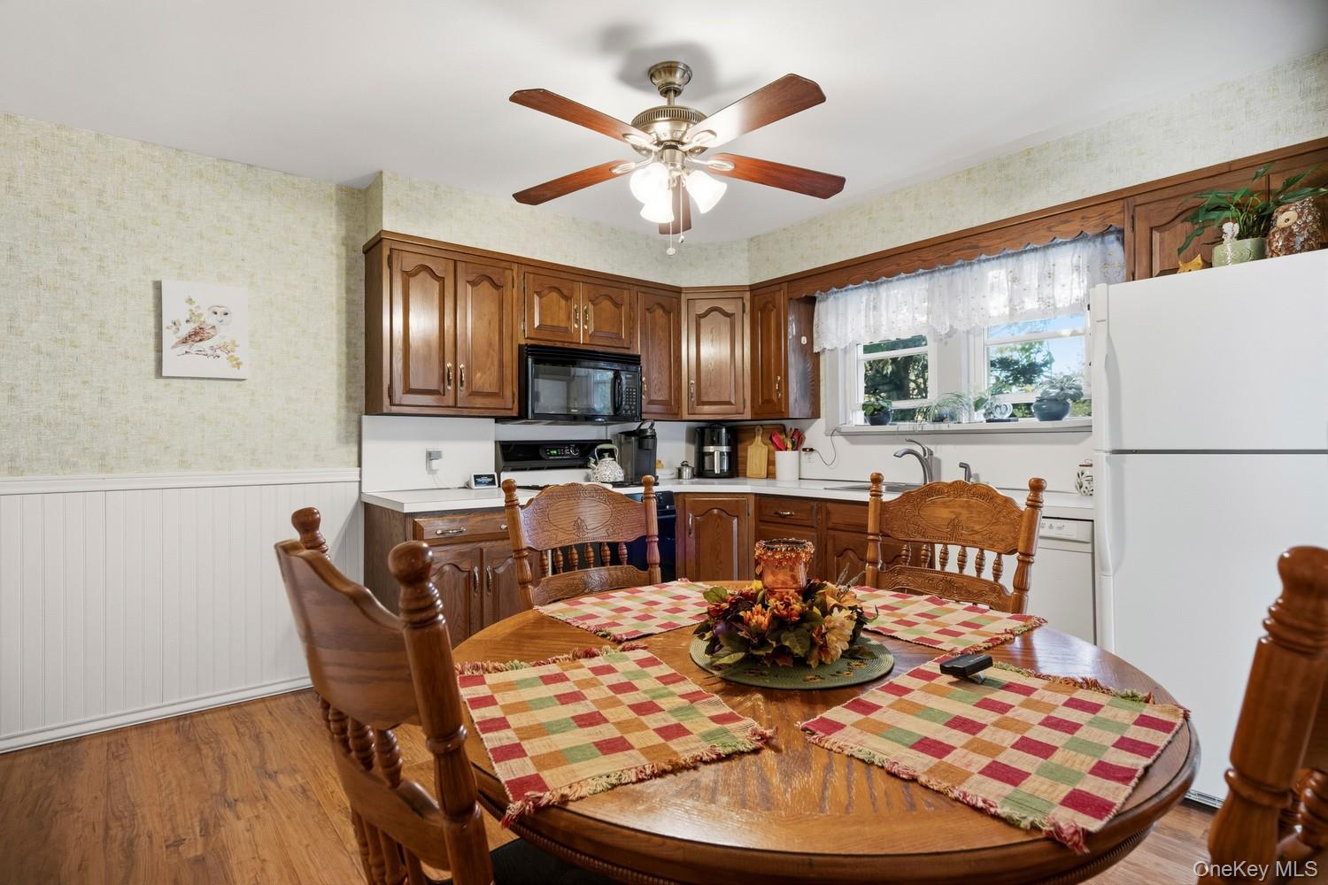 82 Pardee Avenue – For Sale photo 15