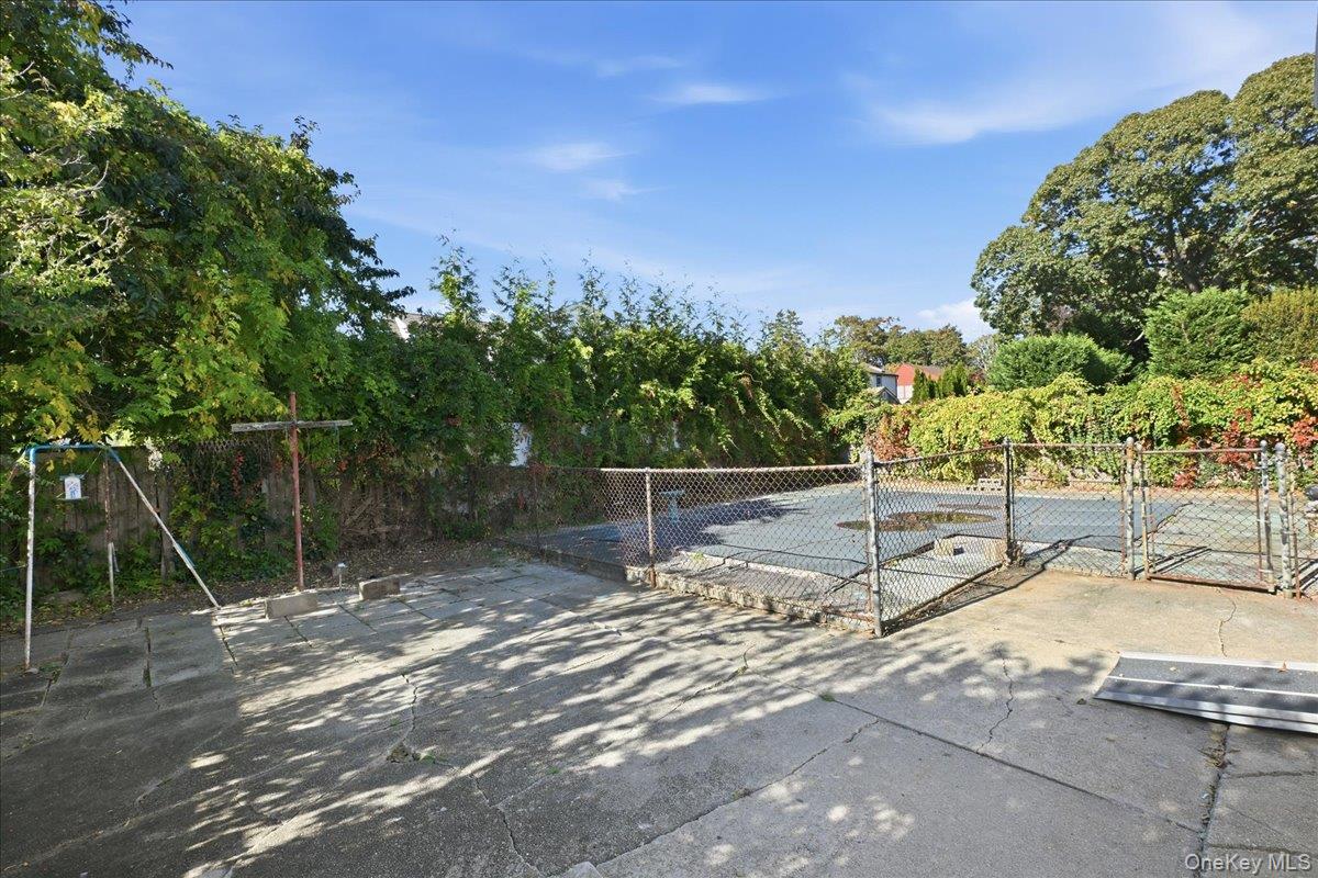 4 Mayflower Avenue – For Sale photo 28