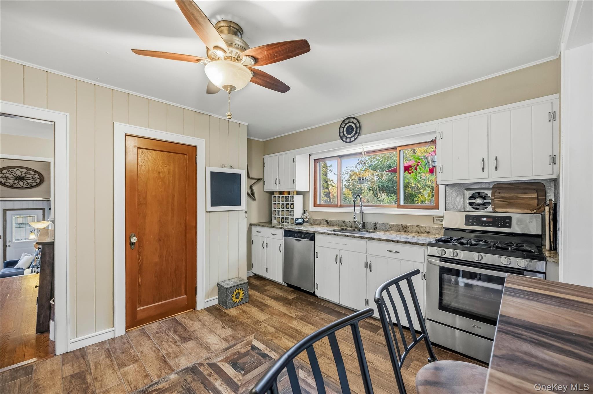 21 Hansen Avenue – For Sale photo 8