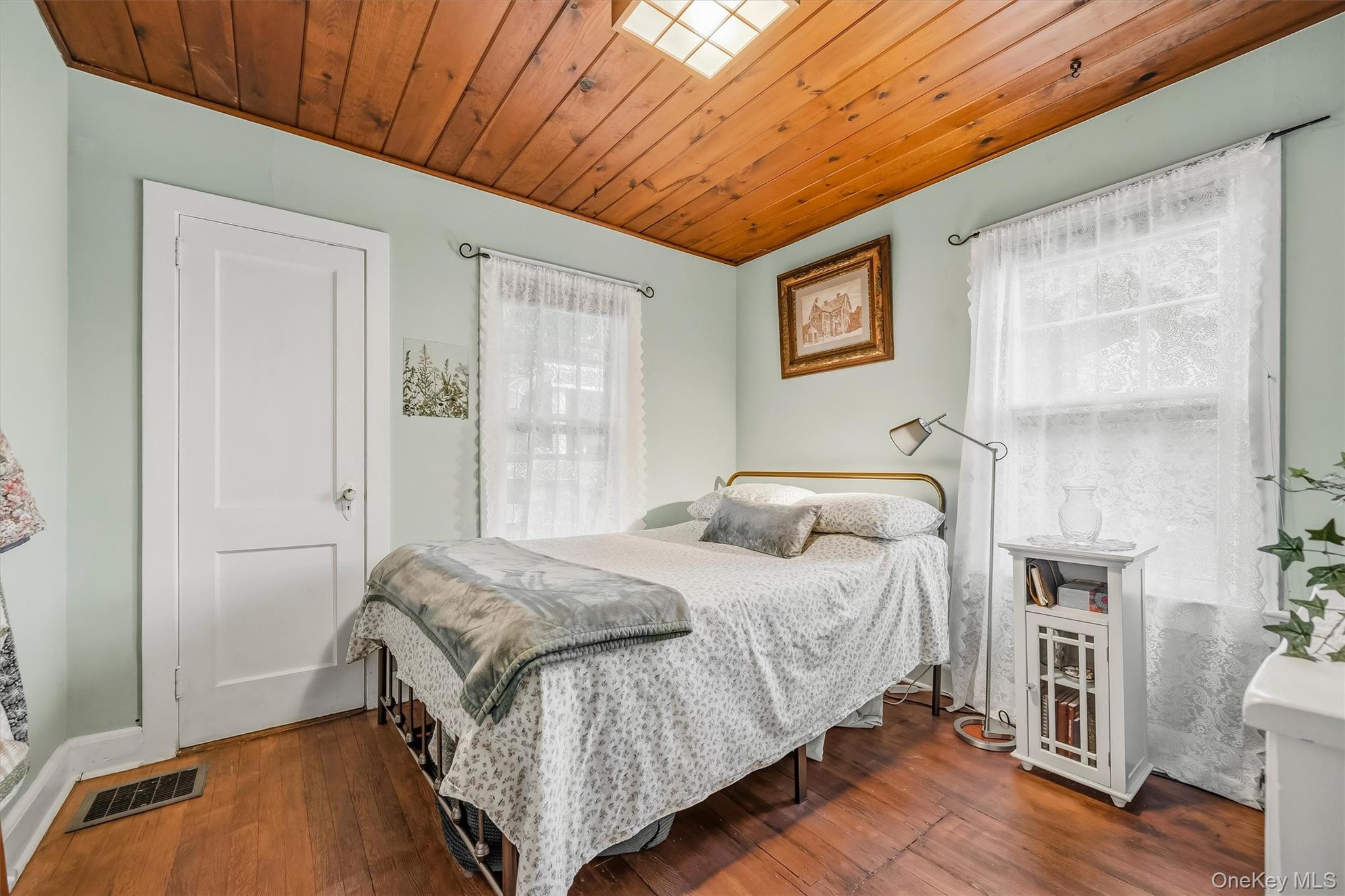 21 Hansen Avenue – For Sale photo 13