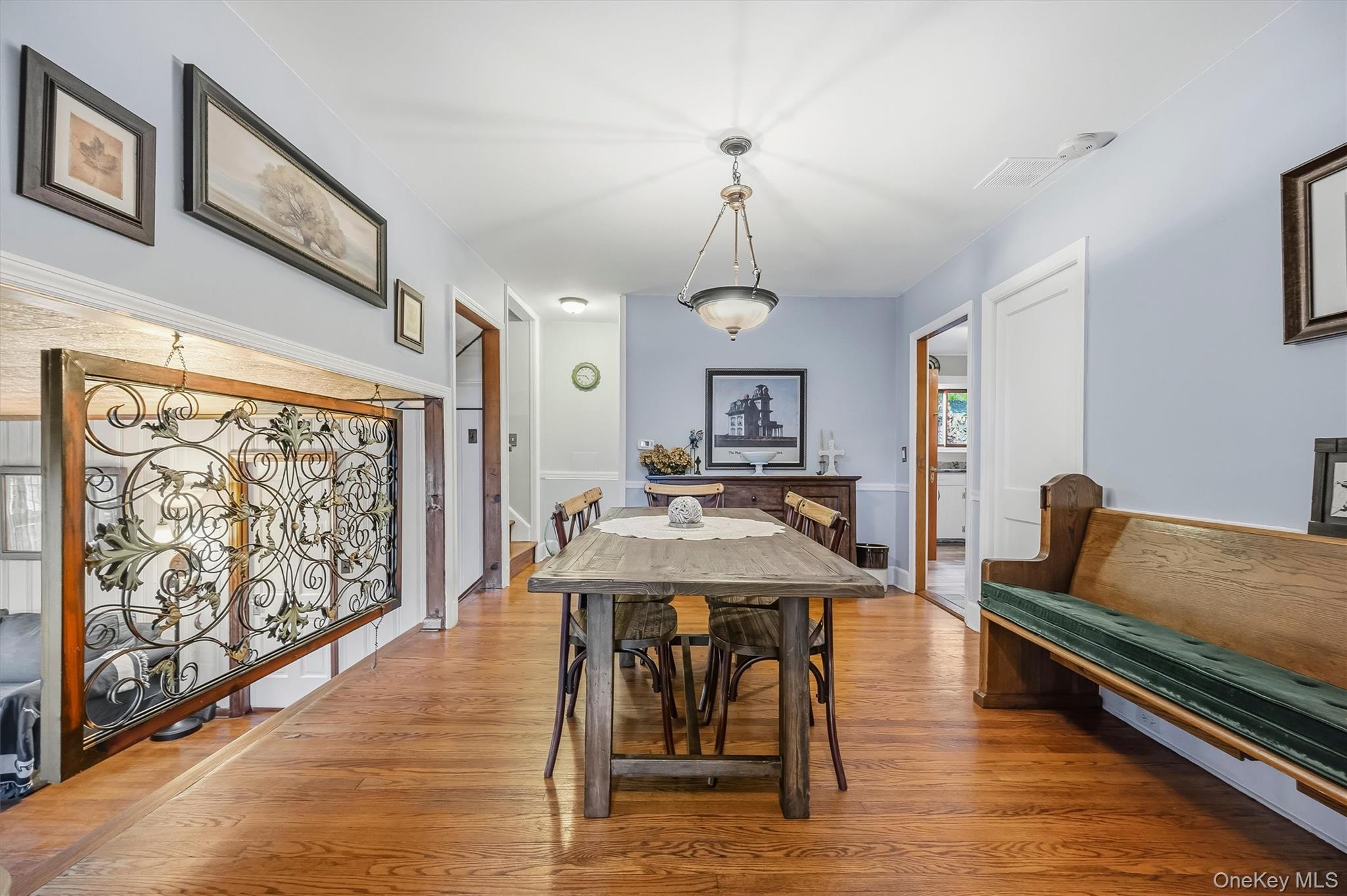 21 Hansen Avenue – For Sale photo 3