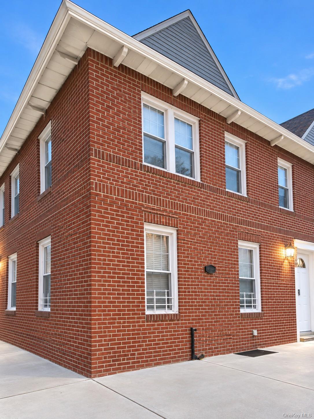 23801 Braddock Avenue, Unit 1st floor photo 6
