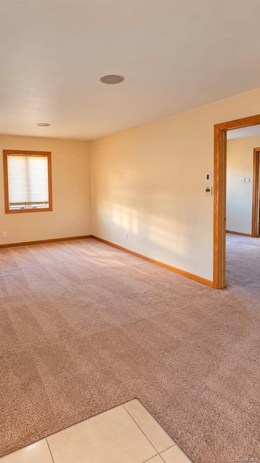 207 W Broadway – For Sale photo 4
