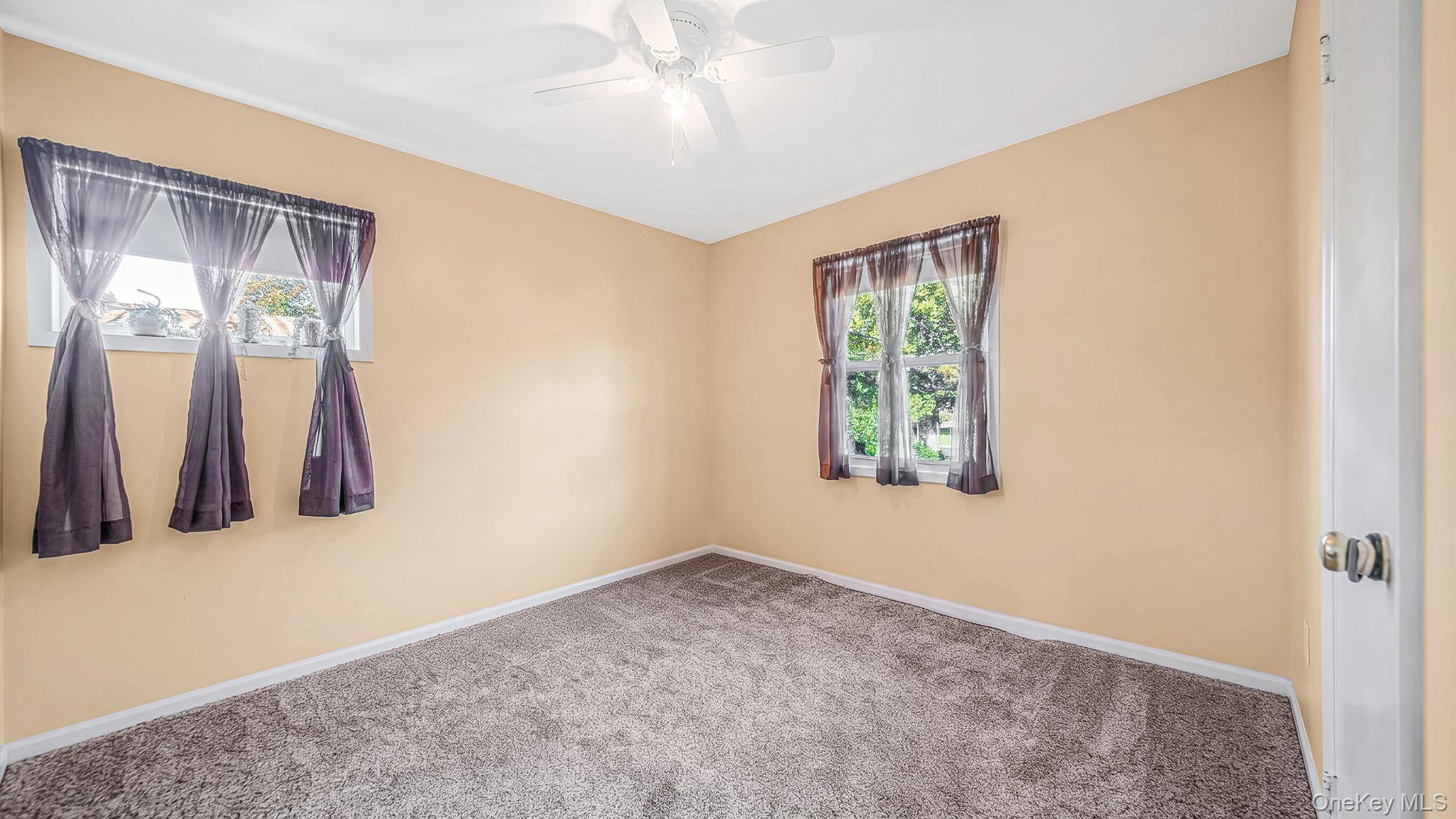 620 Motor Parkway – For Sale photo 23