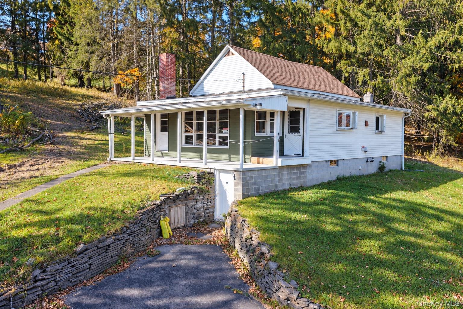 505 High Hill Road – For Sale