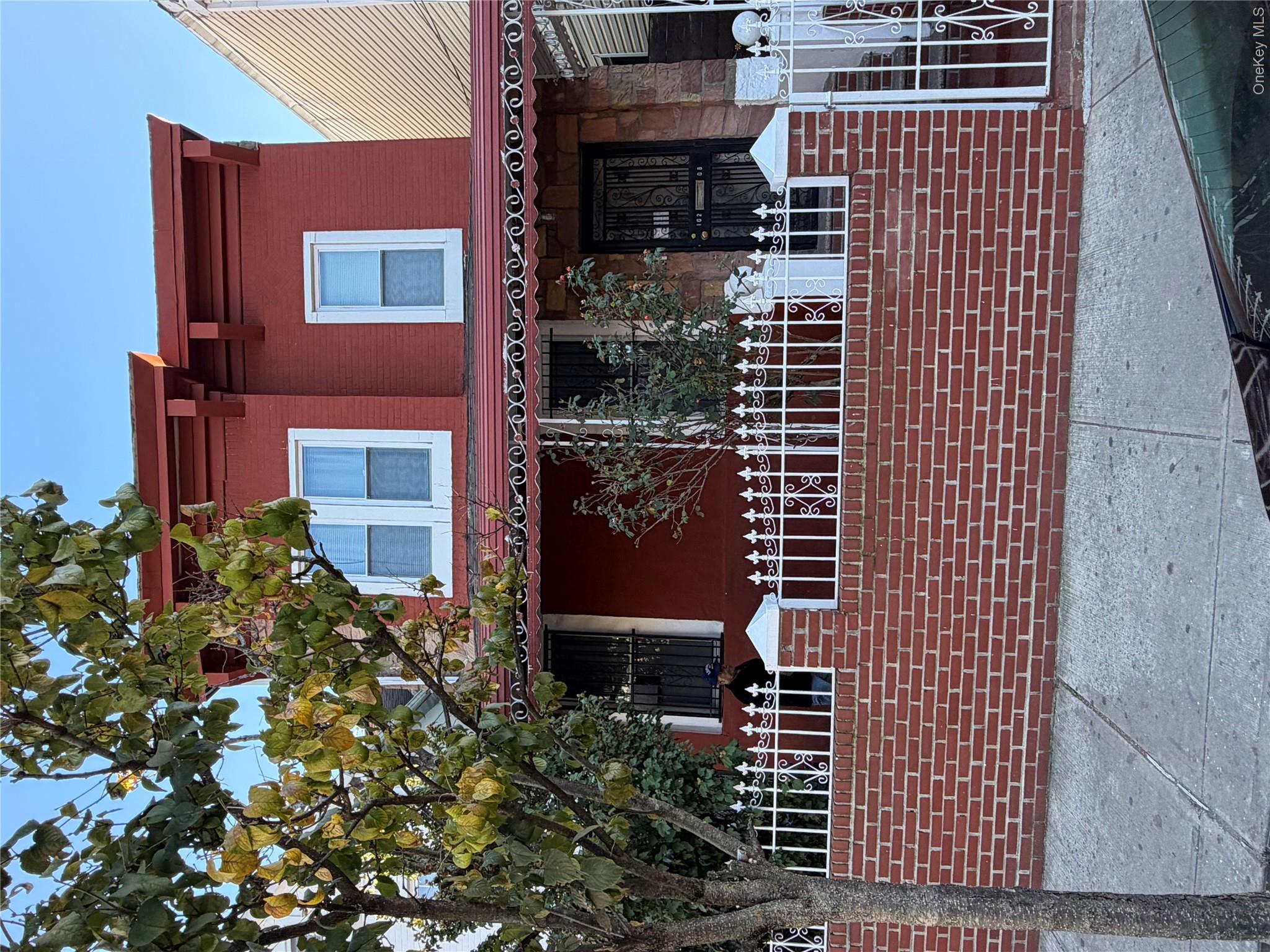 102-08 39th Avenue – For Sale