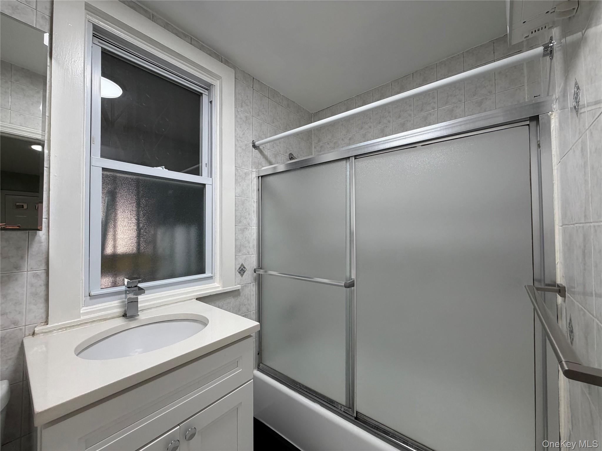 102-08 39th Avenue – For Sale photo 16