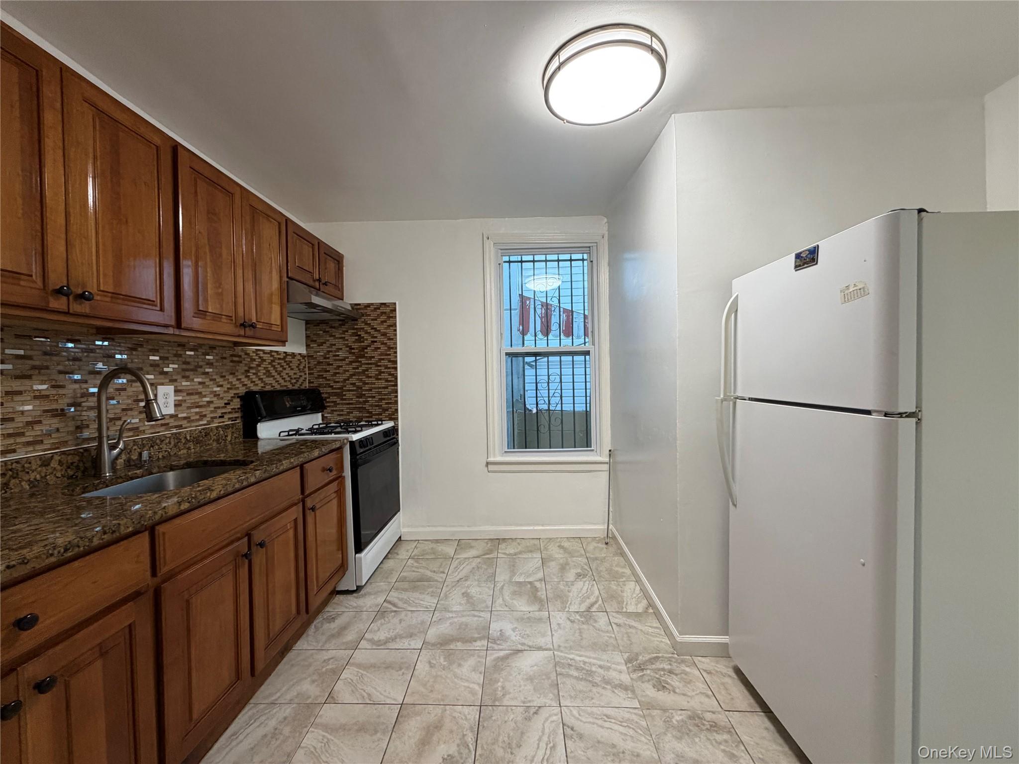 102-08 39th Avenue – For Sale photo 15