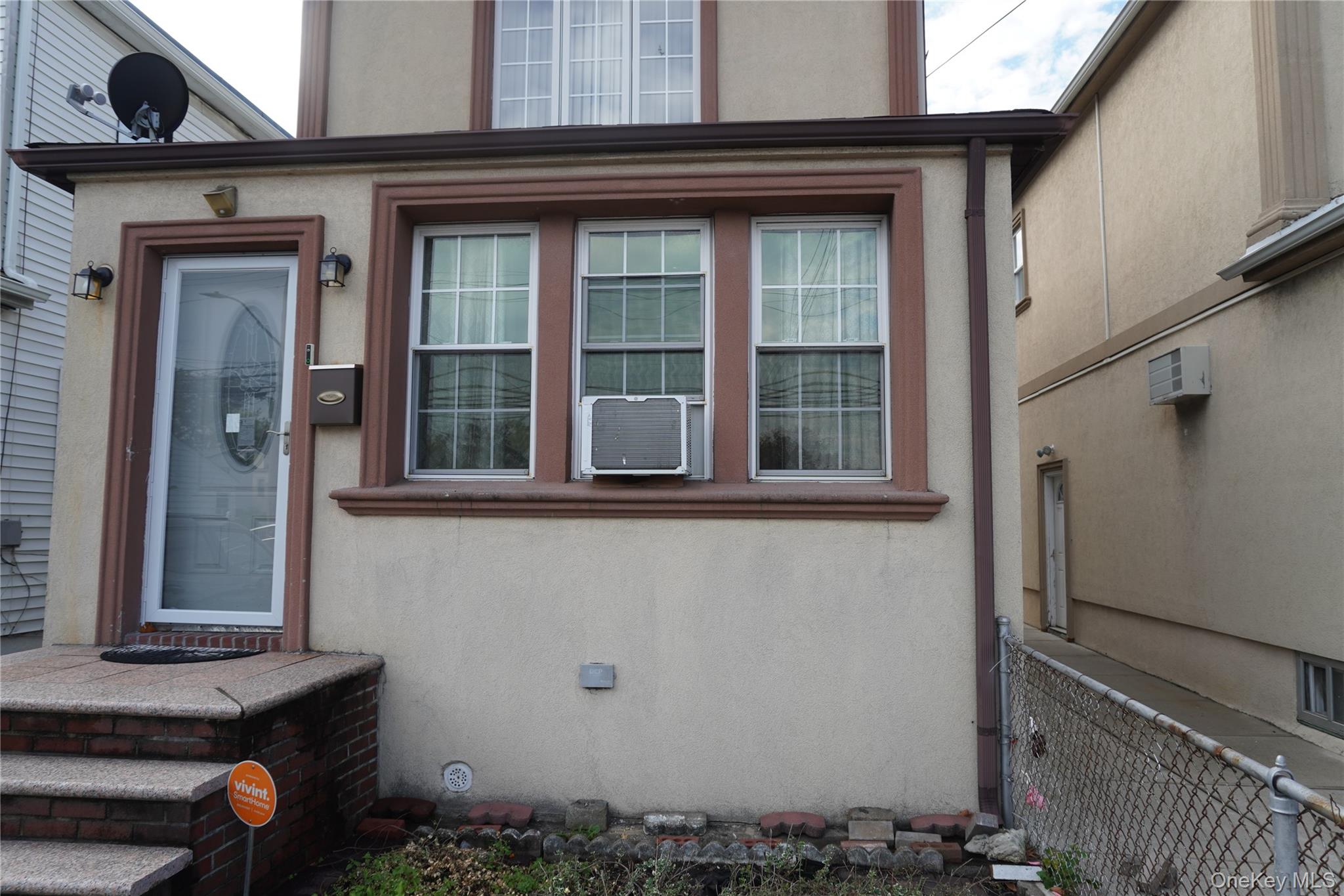 11642 142nd Street – For Rent photo 2