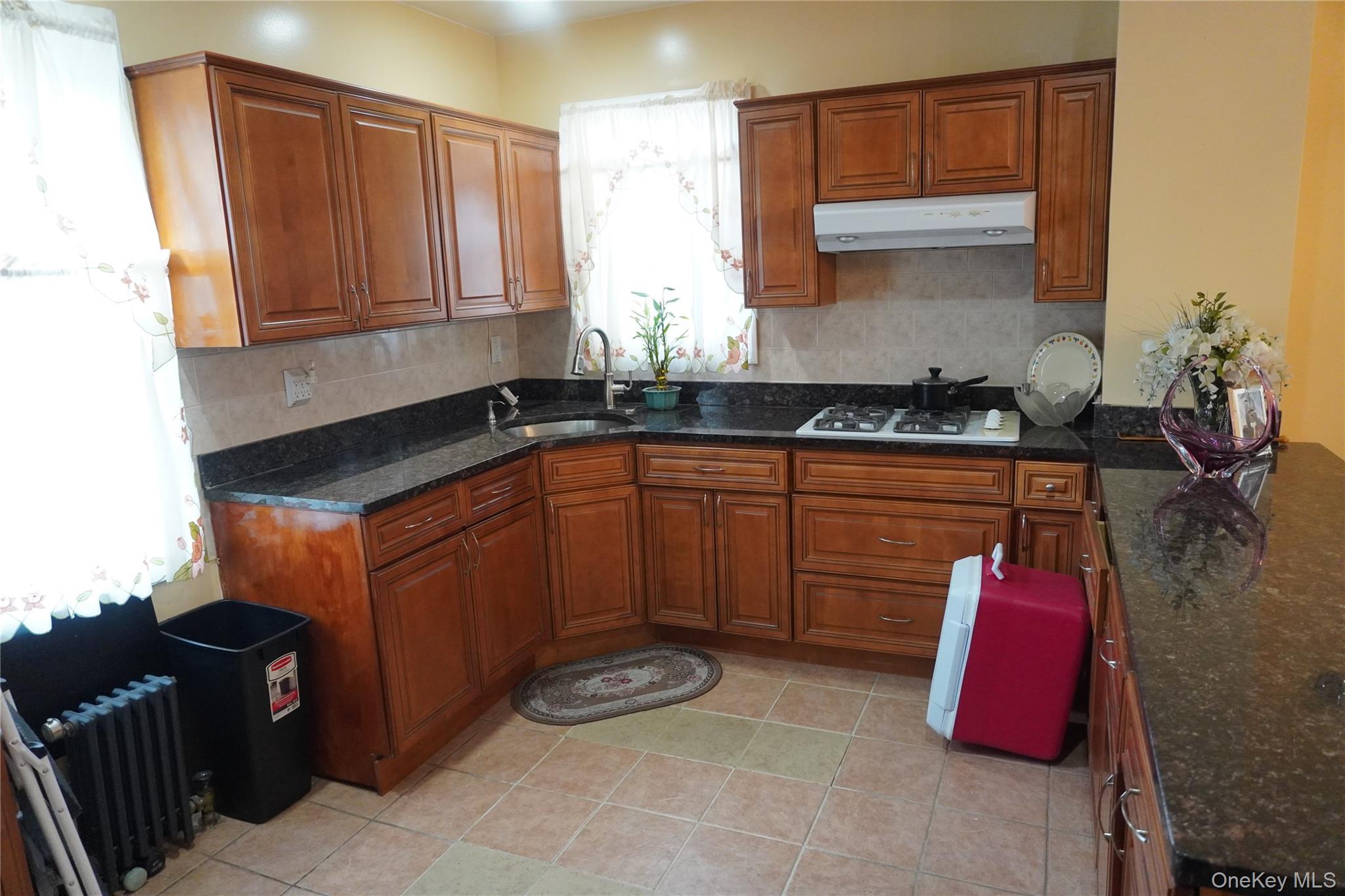 11642 142nd Street – For Rent photo 13