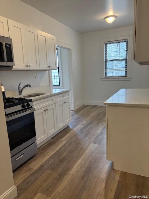 28 W Neck Road, Unit 2D photo 3