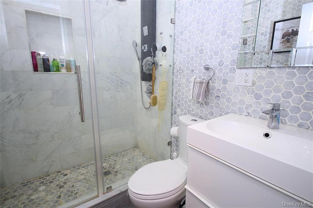 1349 E 54 Street – For Sale photo 6