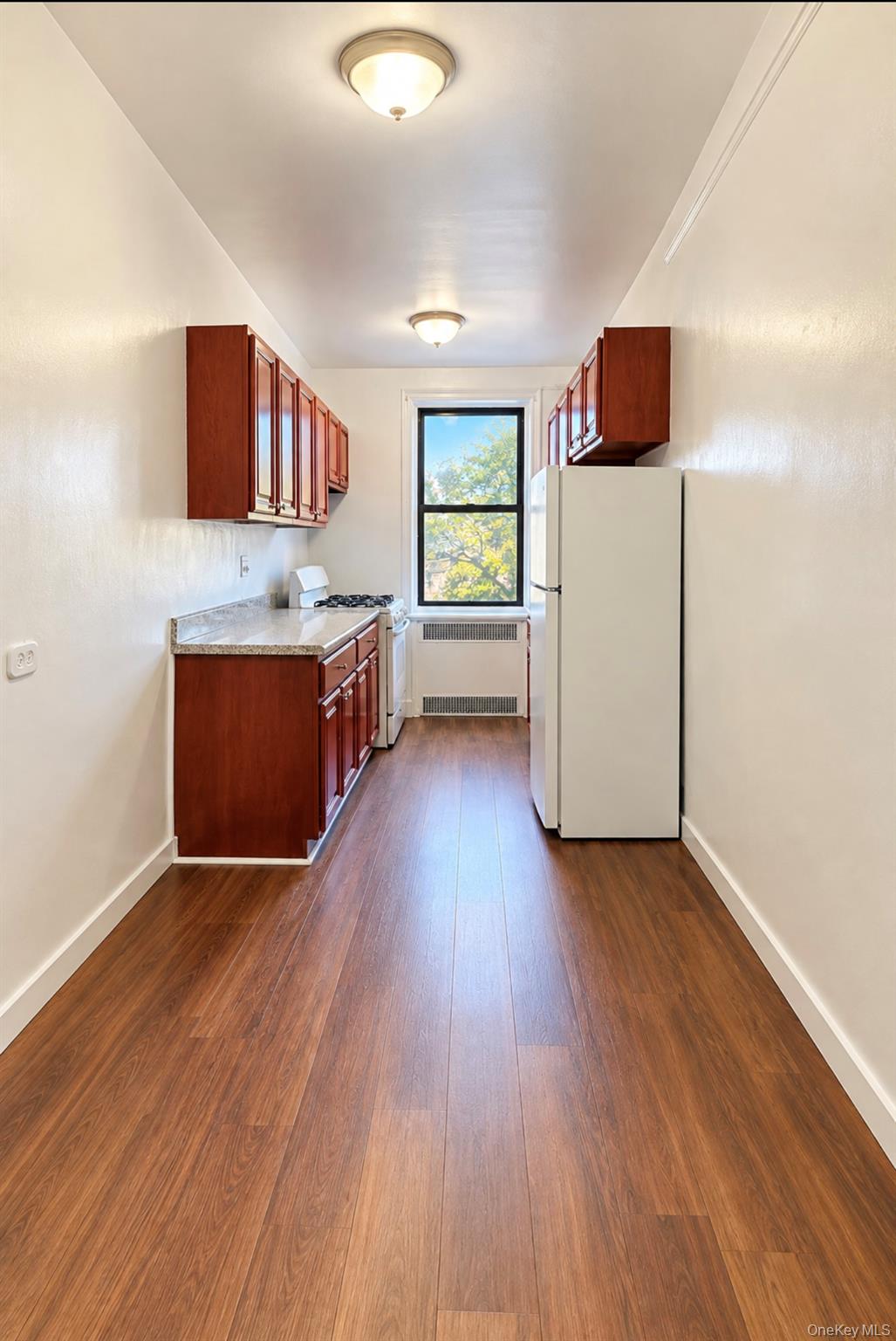 3338 Parsons Boulevard, Unit 2 photo 4