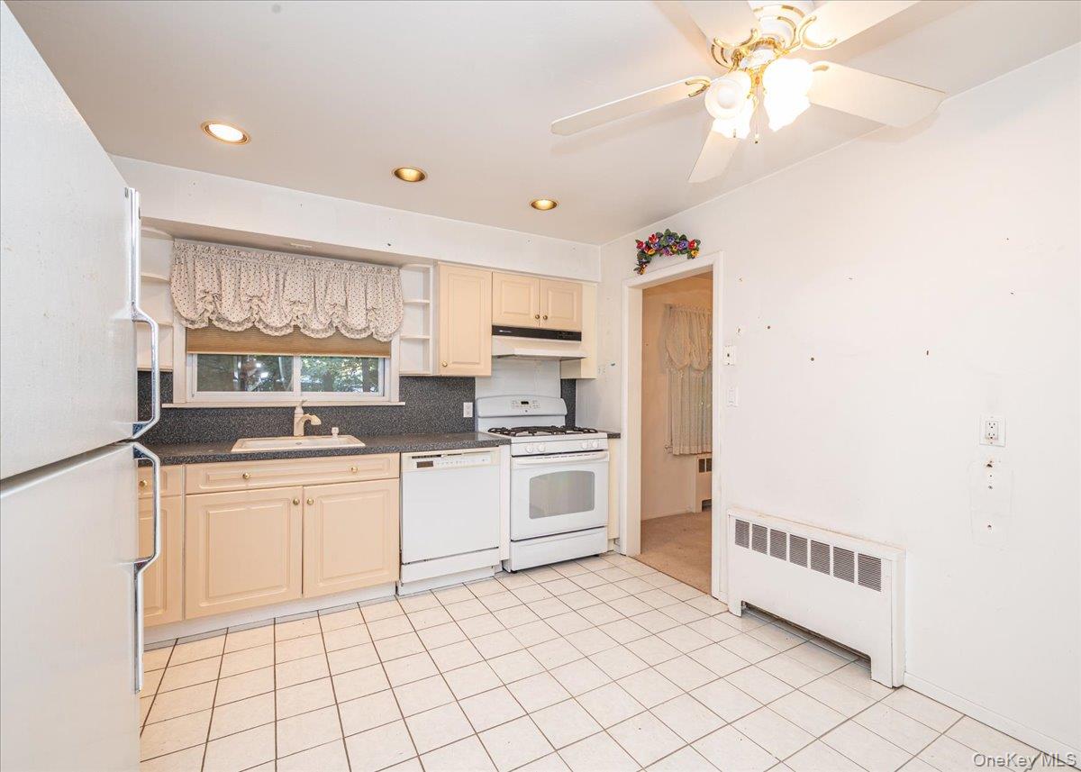 1 Beck Place – For Sale photo 7