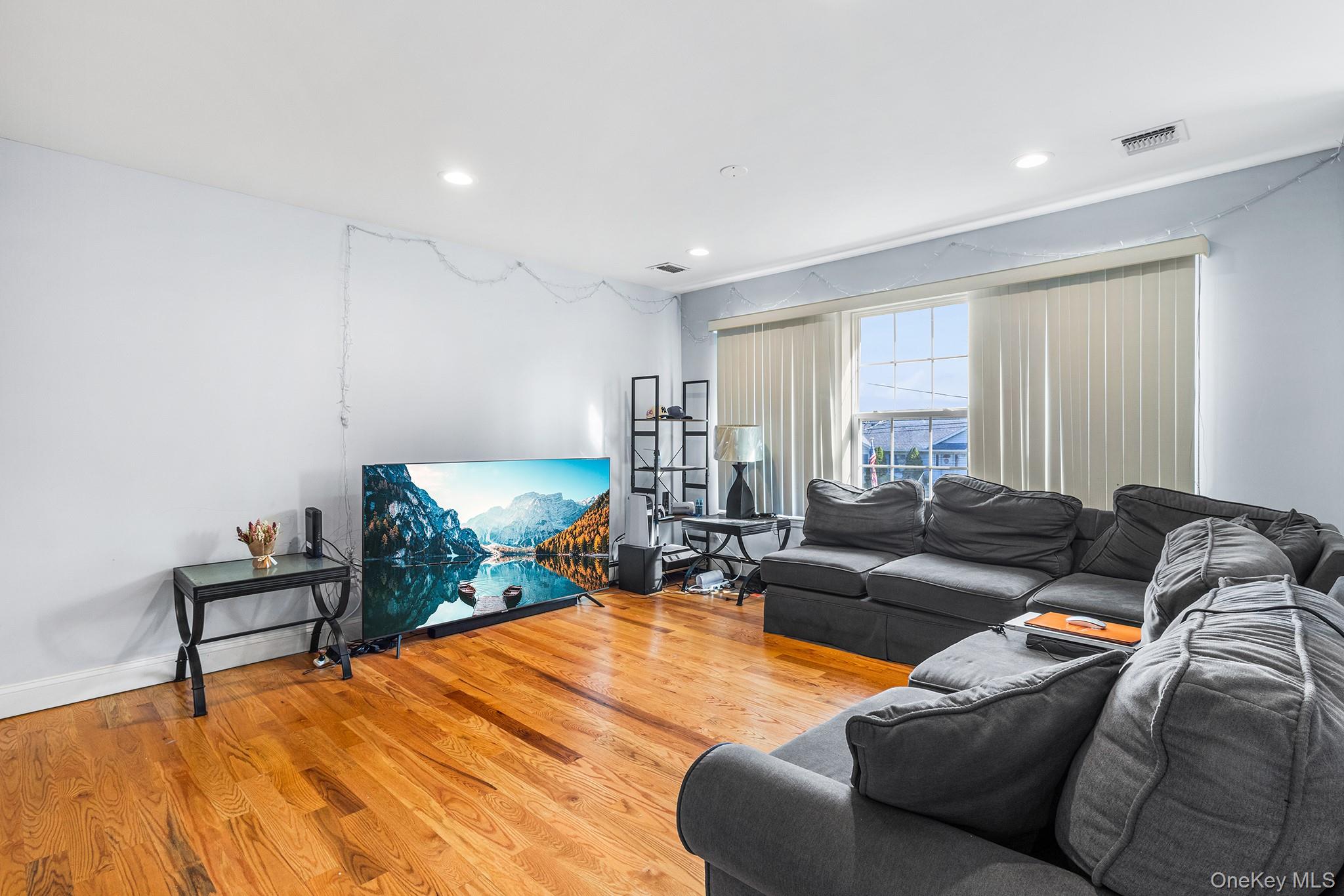 514 Amsterdam Avenue – For Sale photo 21