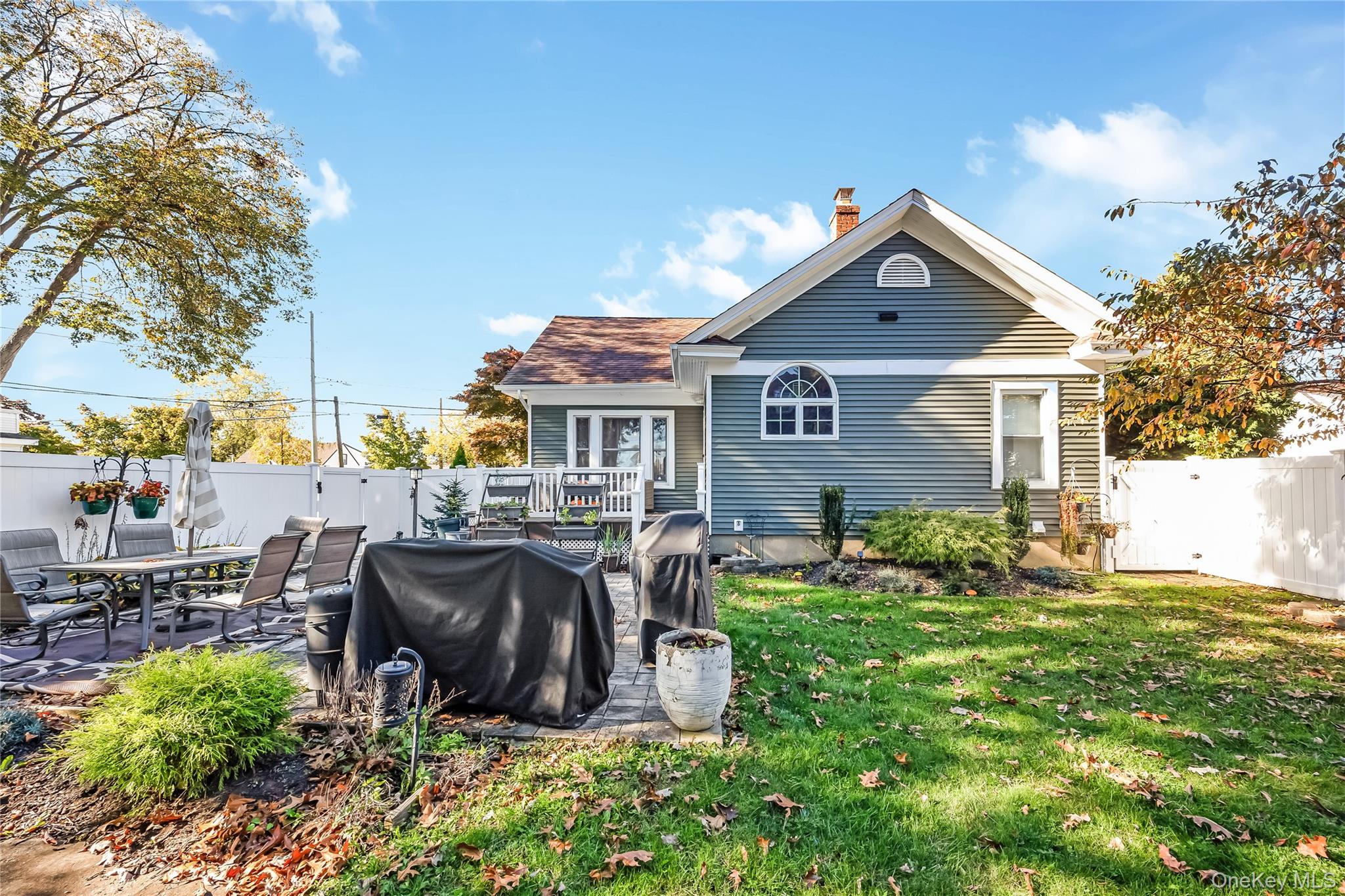 466 N Wellwood Avenue – For Sale photo 22