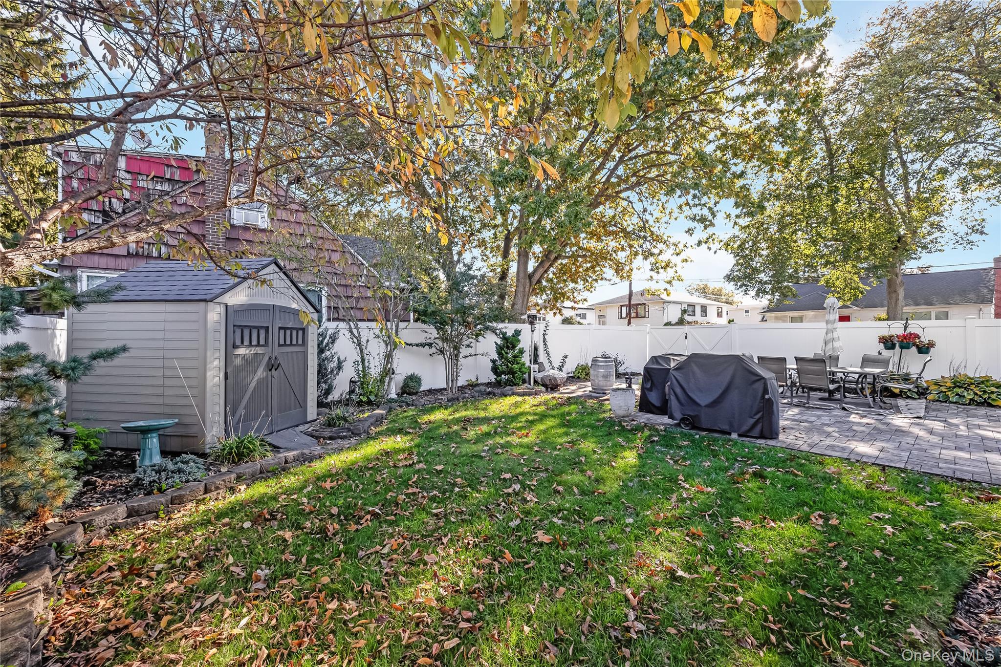 466 N Wellwood Avenue – For Sale photo 24