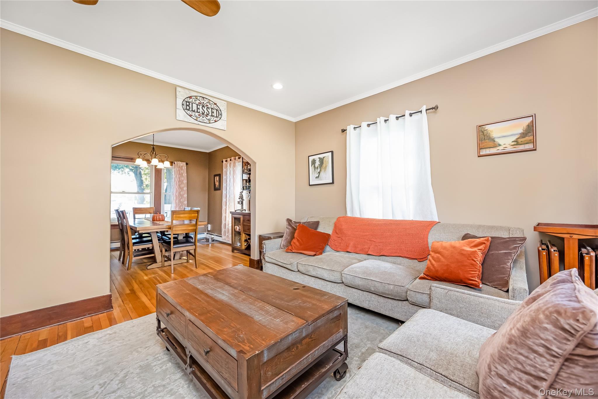 466 N Wellwood Avenue – For Sale photo 7