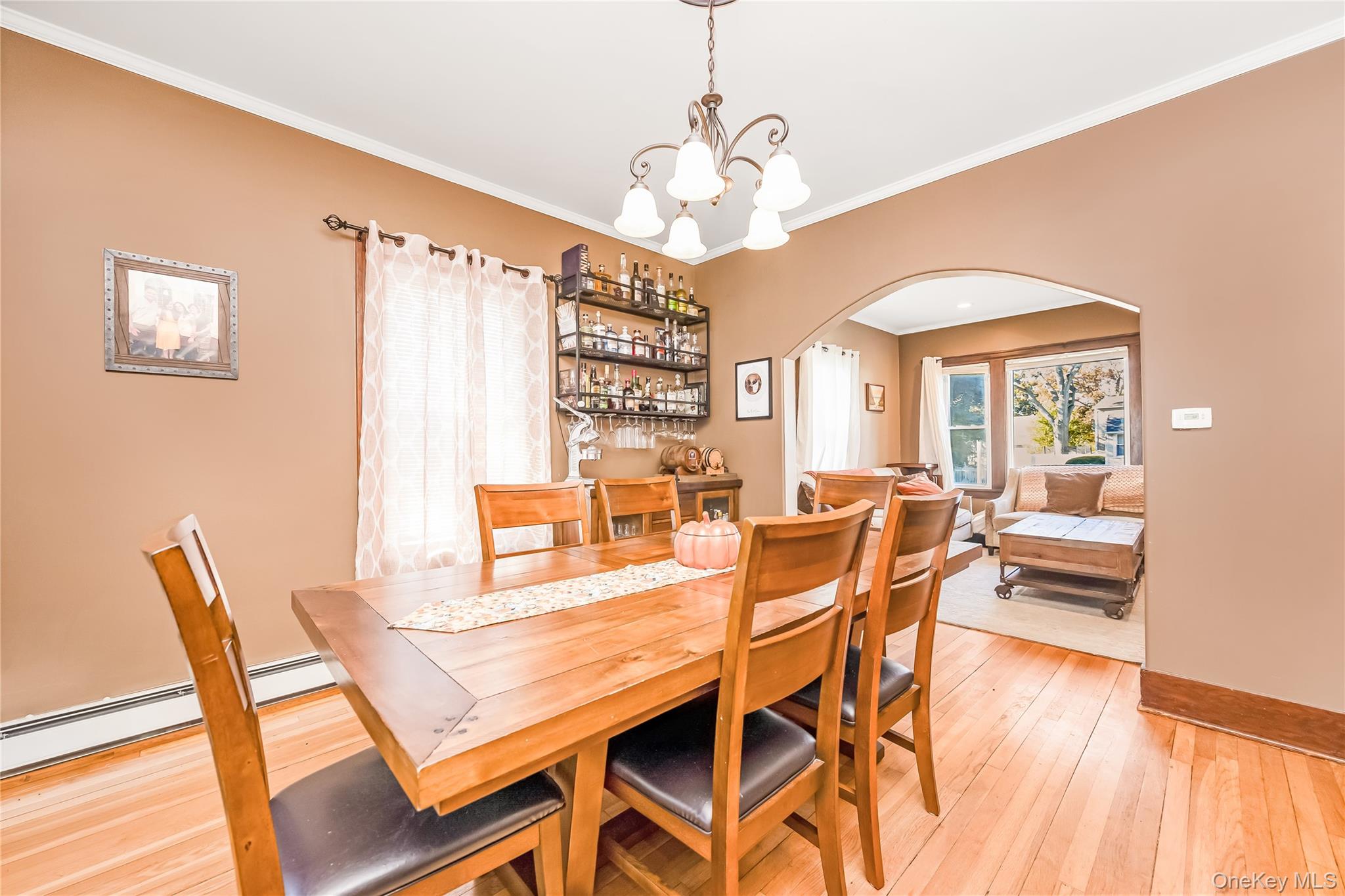 466 N Wellwood Avenue – For Sale photo 9