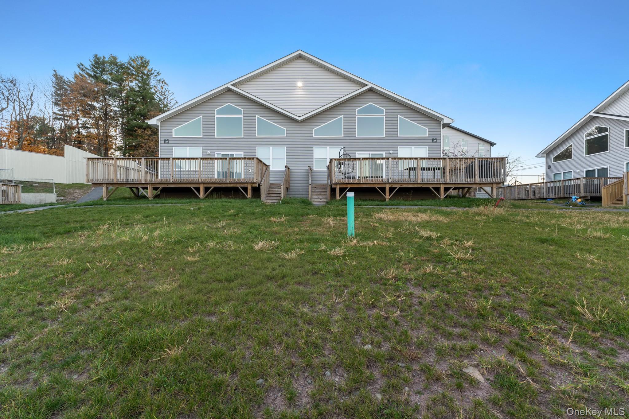 9 Shalom Lane, Unit 46 photo 11