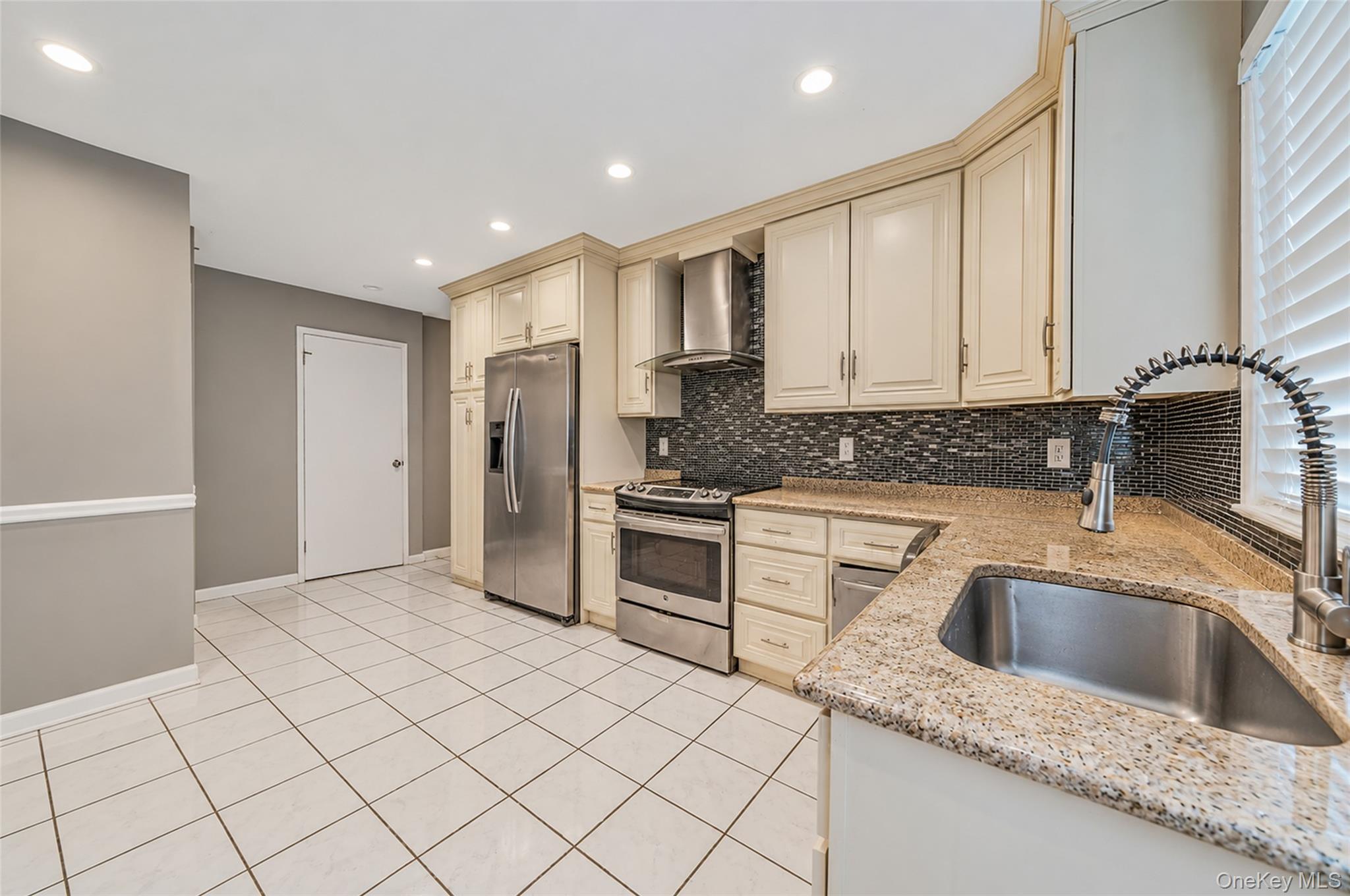 30 Linden Lane – For Sale photo 15