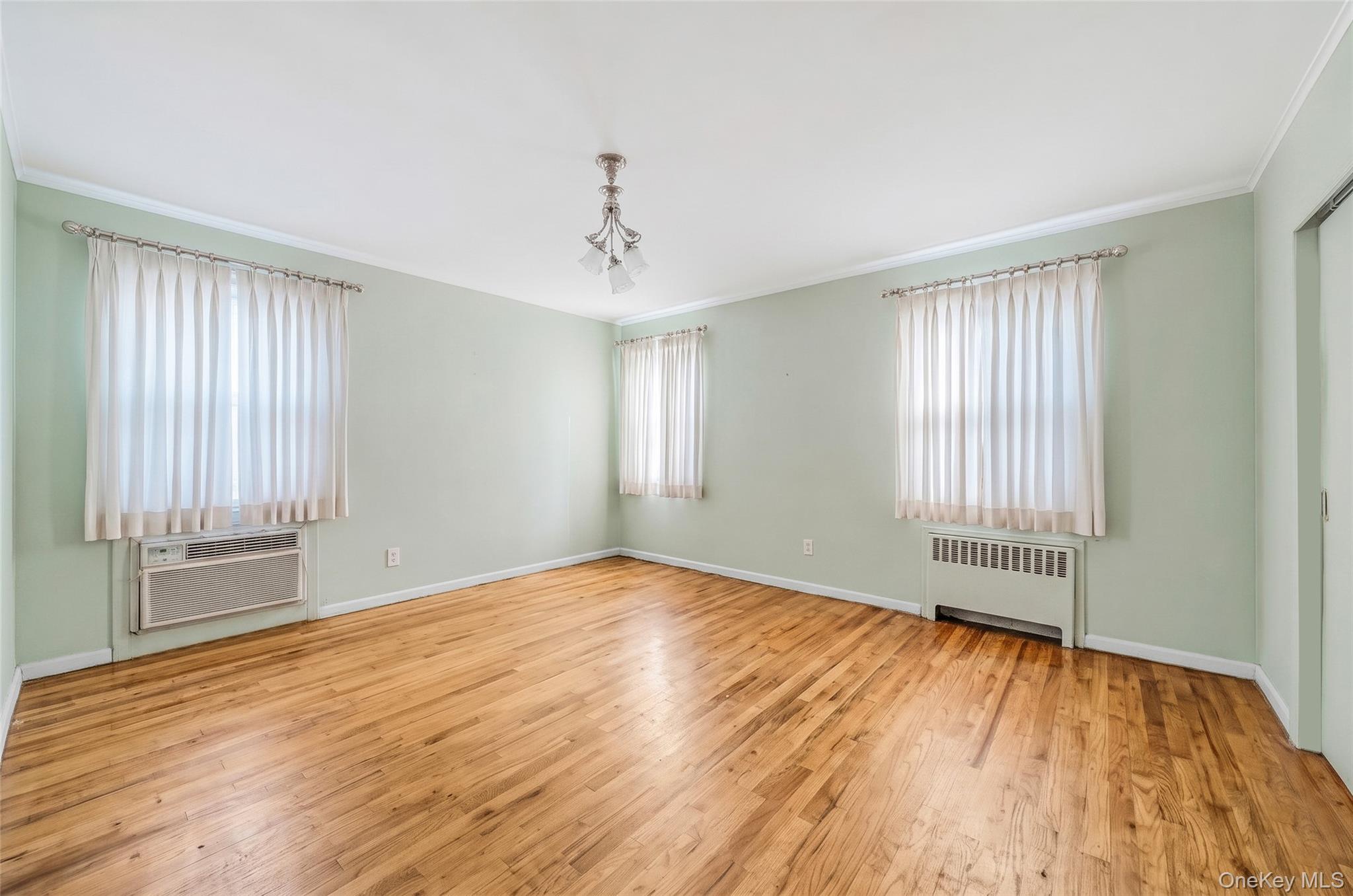 30 Linden Lane – For Sale photo 13