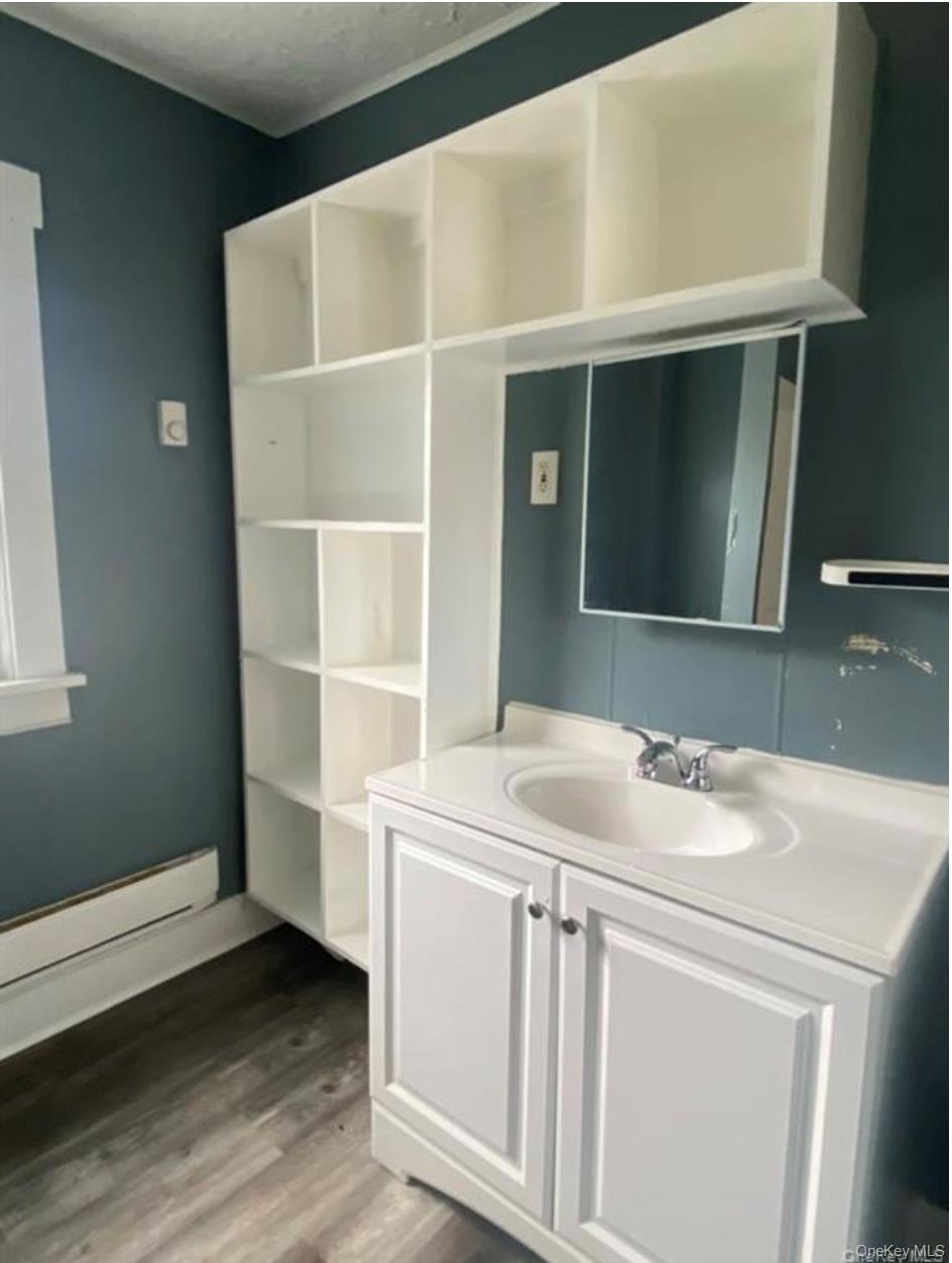 23 Forest Avenue, Unit 2 photo 4