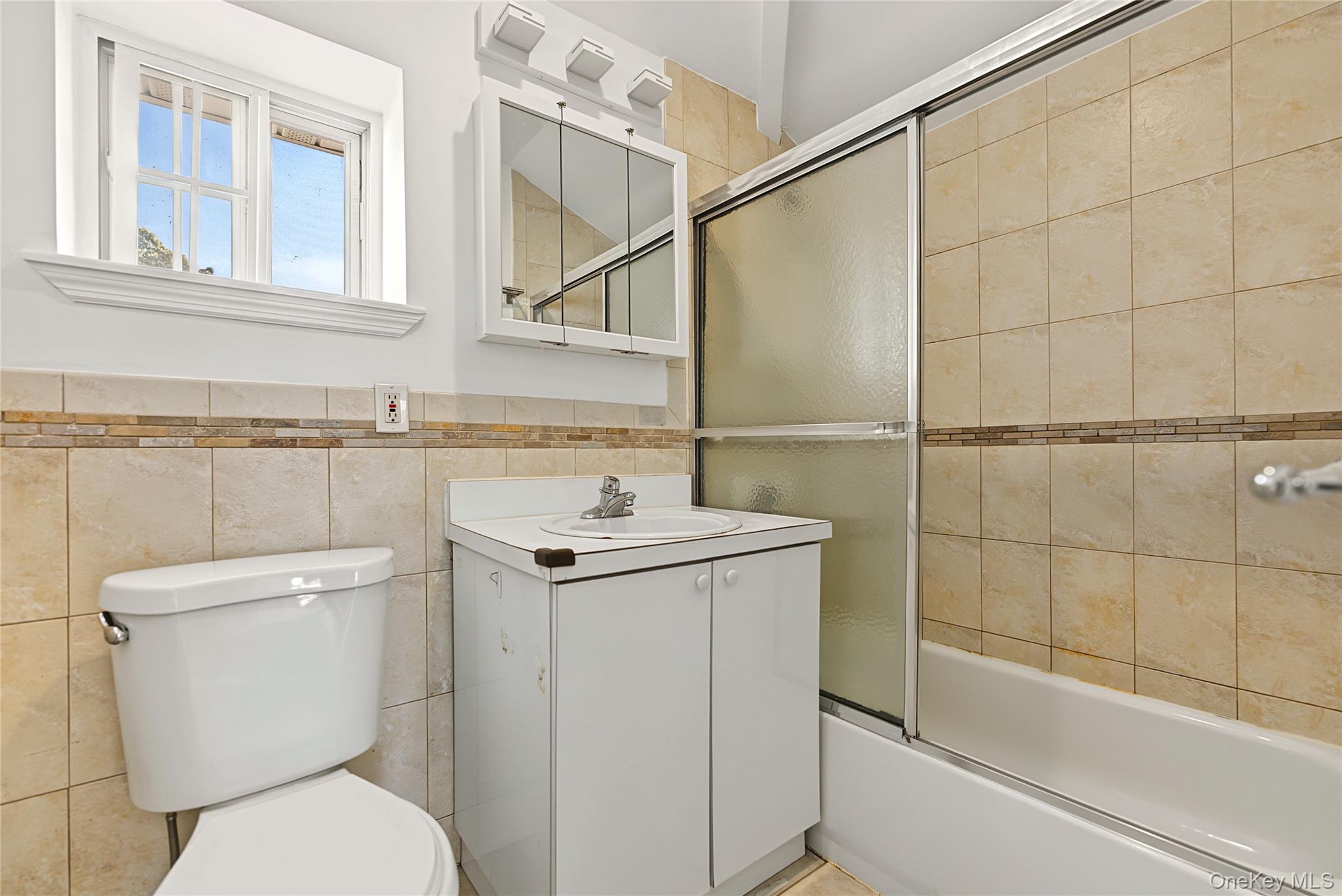 53-53 72 Place – For Sale photo 21