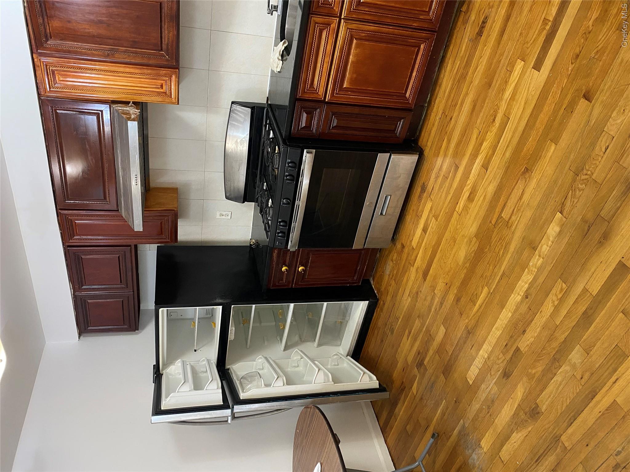 13635 35th Avenue – For Rent photo 5