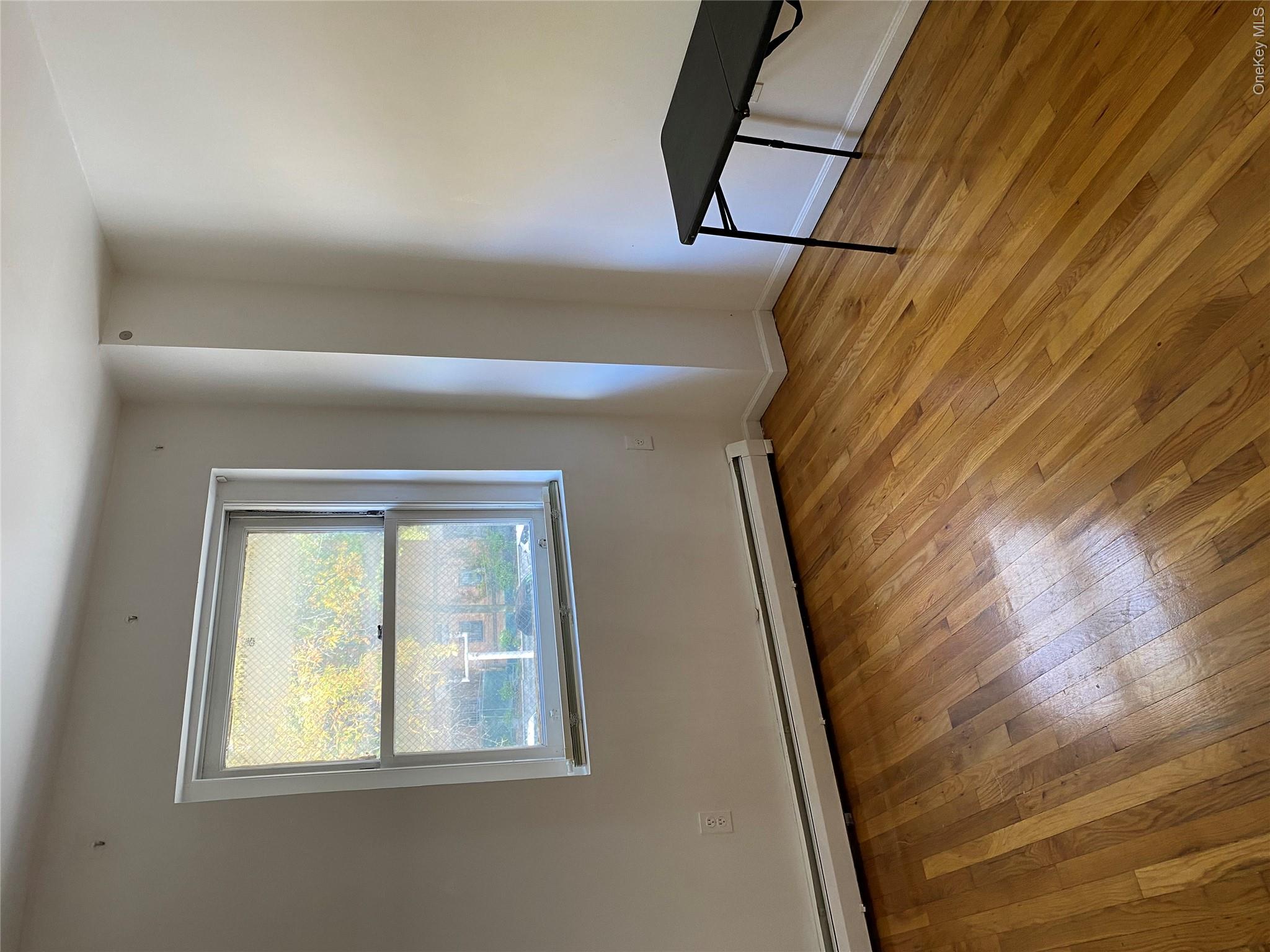 13635 35th Avenue – For Rent photo 2
